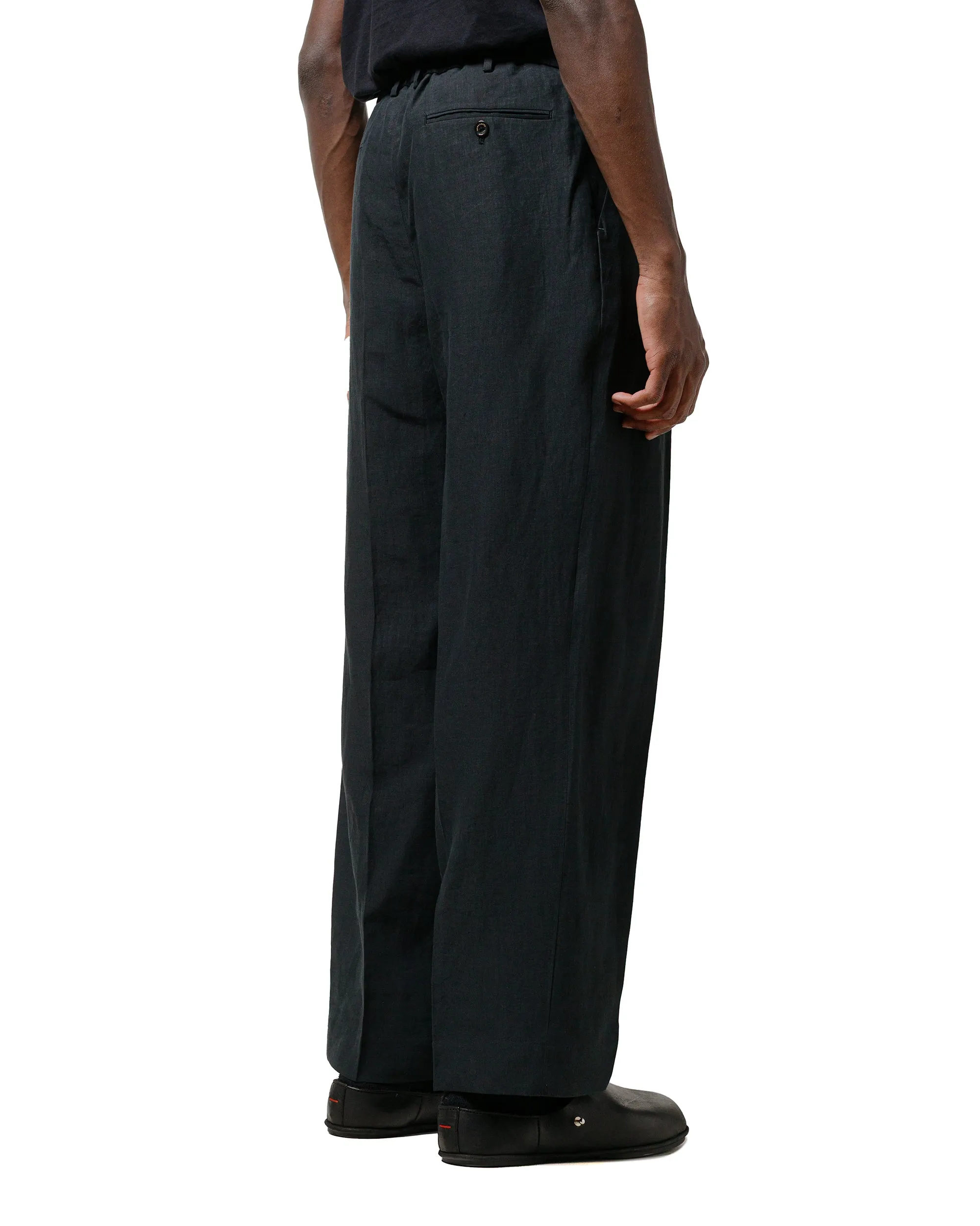 MARKAWARE Classic Fit Double Pleated Trousers 80/1 Hemp Typewriter-Cloth Black sold by Lost & Found product image thumbnail 3