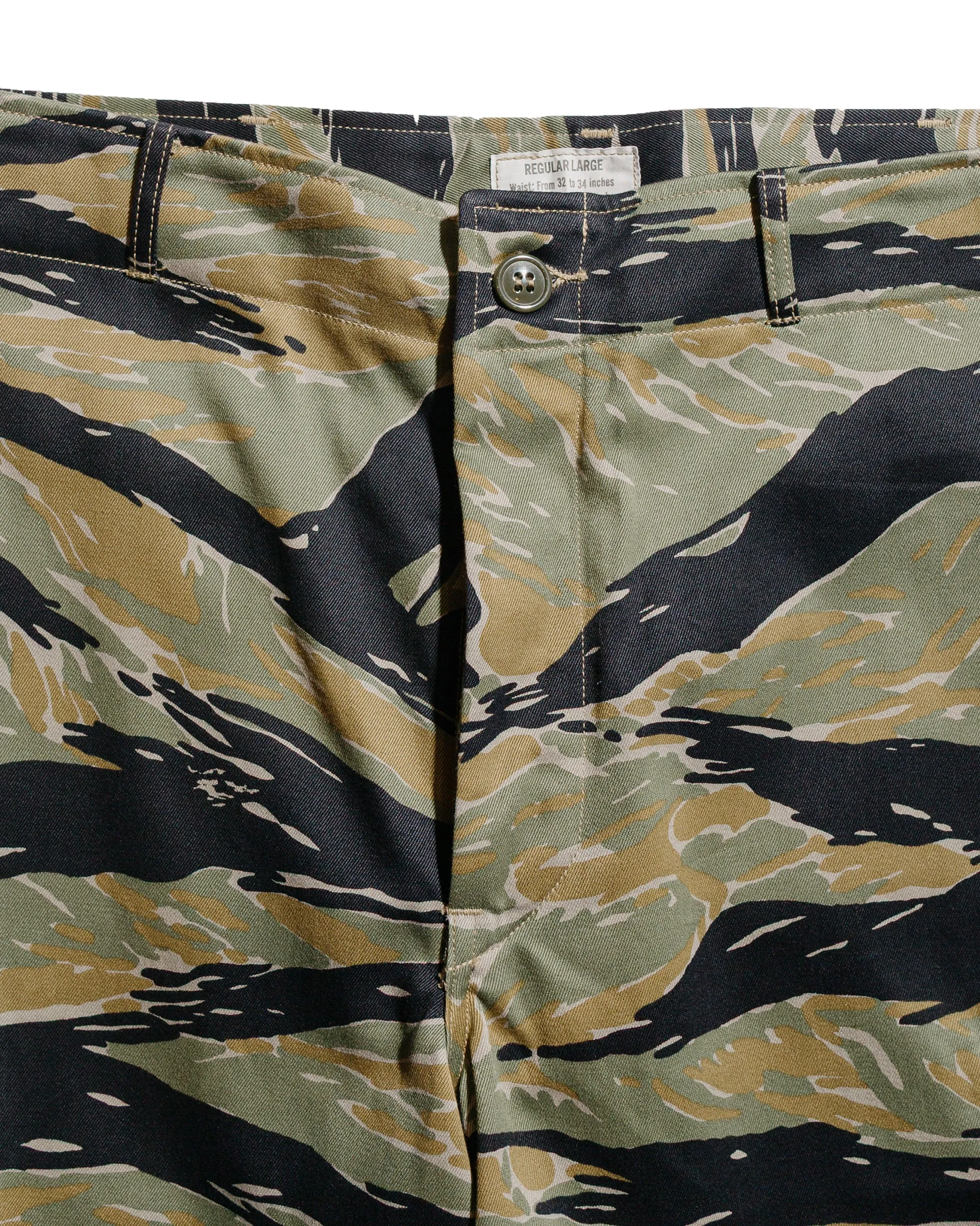 The Real McCoy's MP25004 Tiger Camouflage Shorts / Tadpole Green sold by Lost & Found product image thumbnail 5