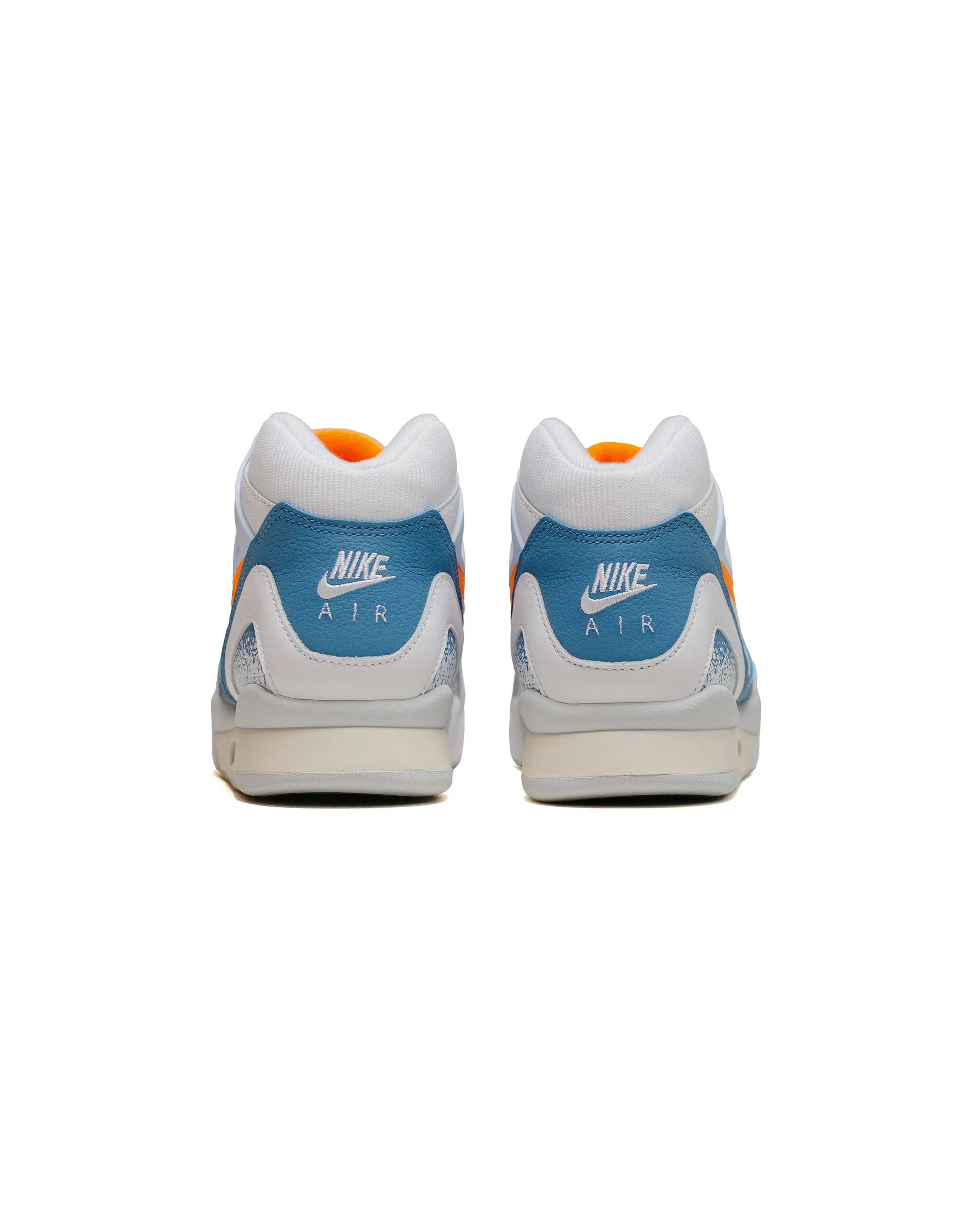 Nike Air Tech Challenge 2 QS 'Tart' sold by Lost & Found product image thumbnail 4