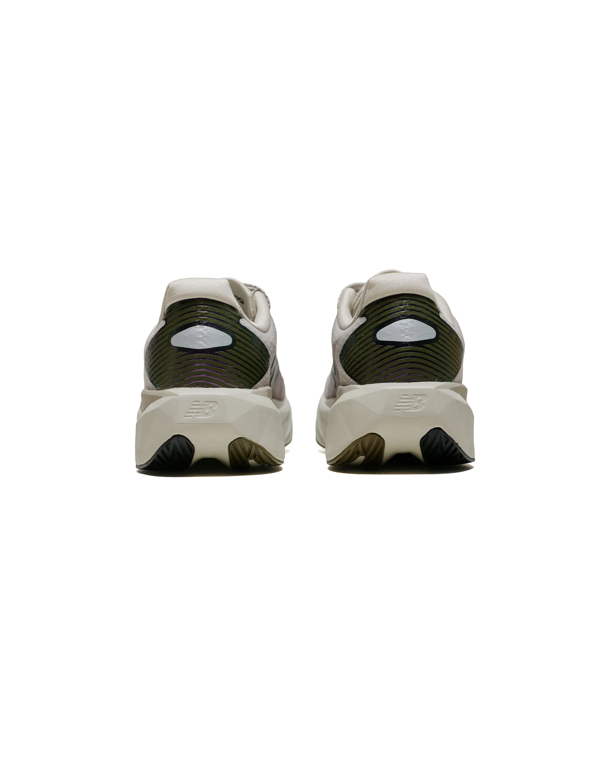 New Balance MFCXPA5 FuelCell Rebel v5 Grey/Brown sold by Lost & Found product image thumbnail 4