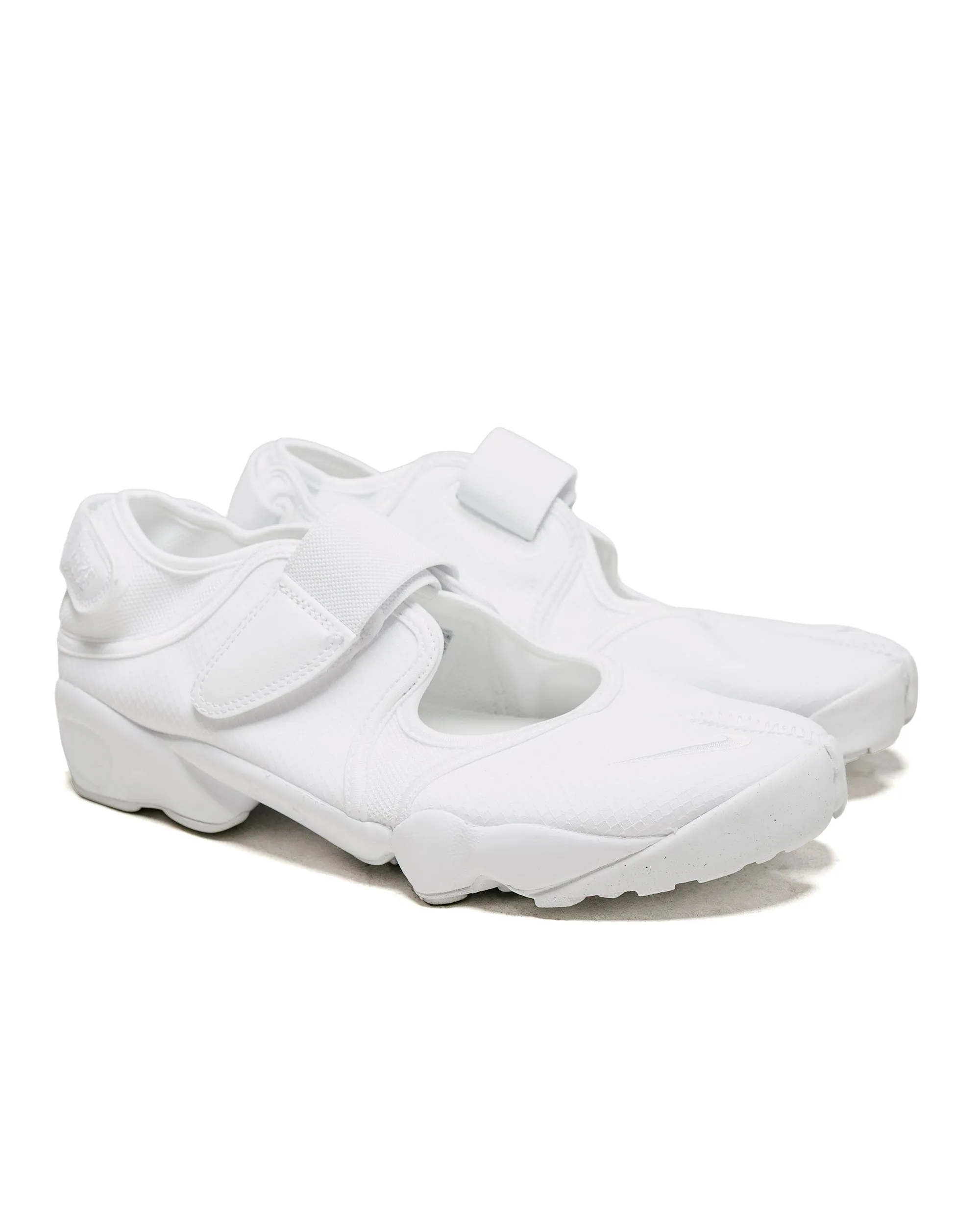 Nike Air Rift Breathe Triple White sold by Lost & Found product image thumbnail 2