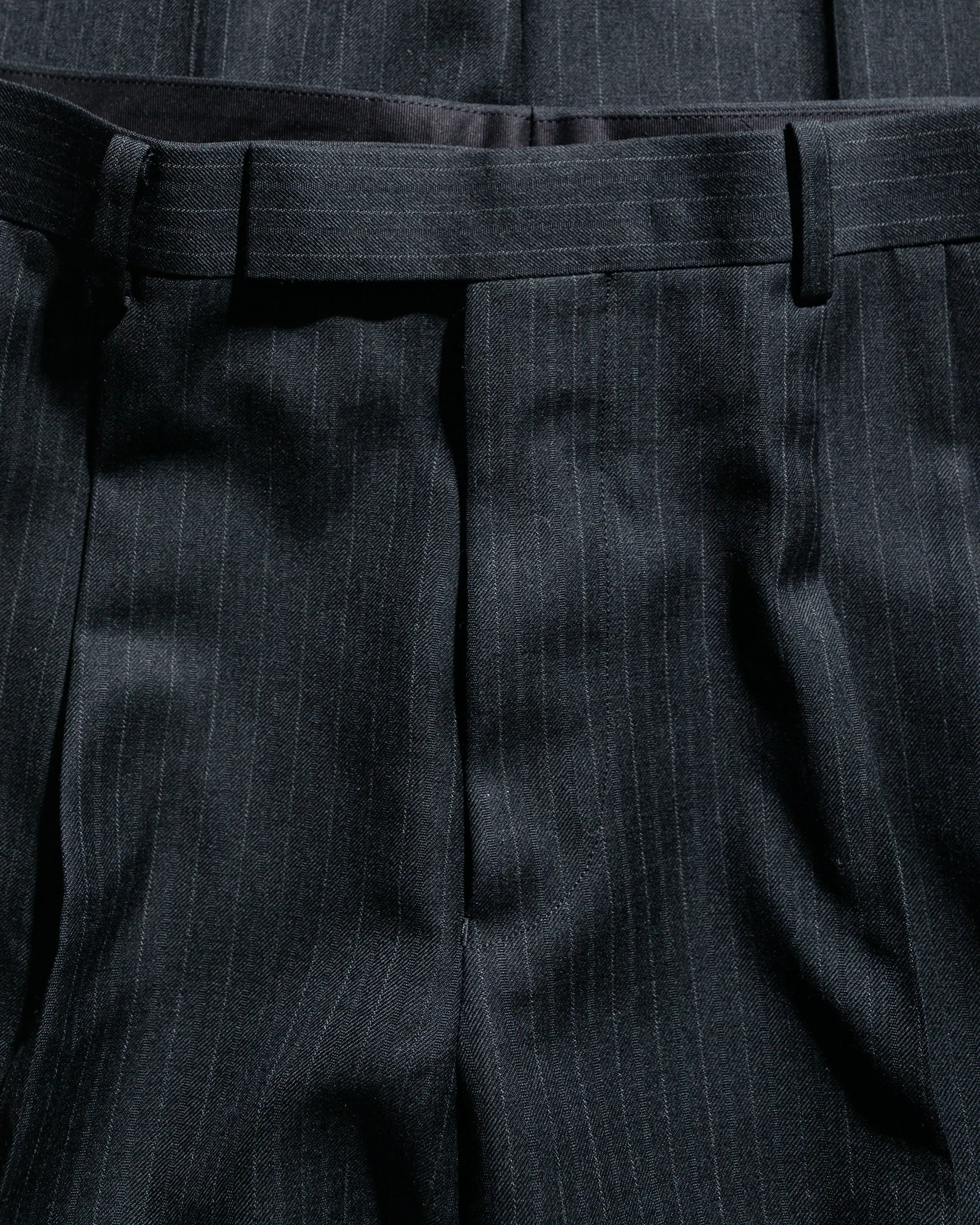Auralee Bluefaced Wool Two-Tuck Slacks Charcoal Navy Stripe sold by Lost & Found product image thumbnail 5