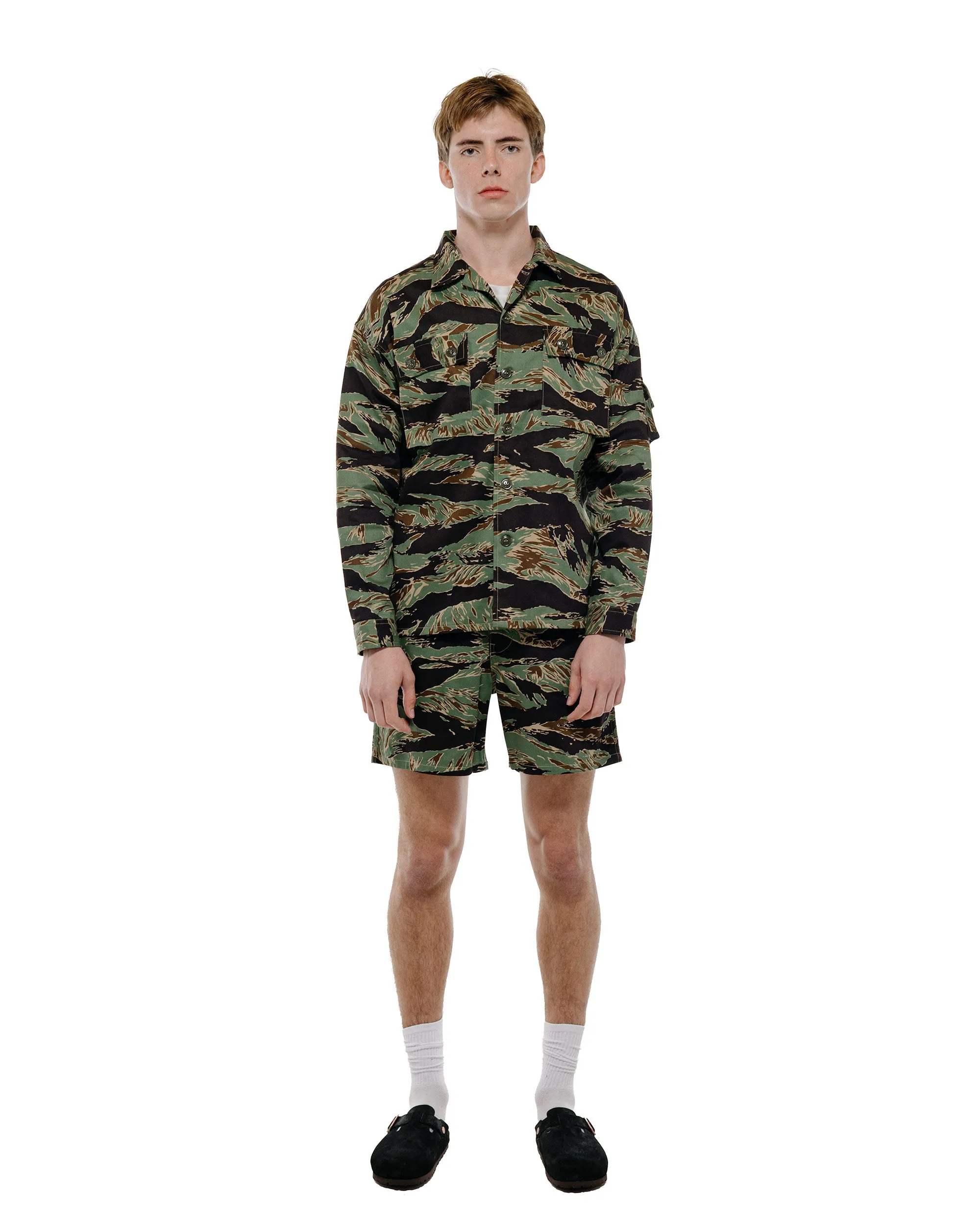 The Real McCoy's MJ26002 Tiger Camouflage Shirt / John Wayne Green sold by Lost & Found product image thumbnail 5