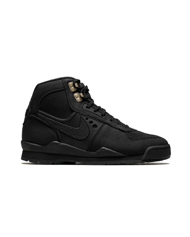 Nike Air Baltoro SP Black/Metallic Gold/White made by Nike