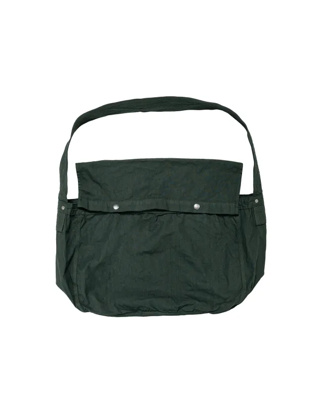 Phigvel Newspaper Bag(Large) Hunter Green made by Lost & Found