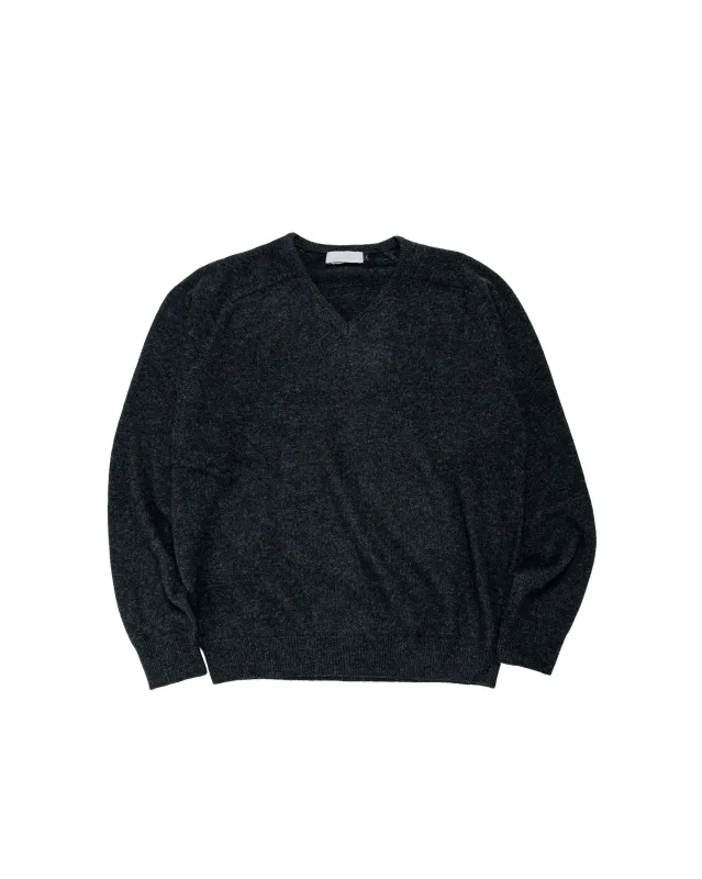 Amomento Racoon V-Neck Knit Charcoal made by Amomento