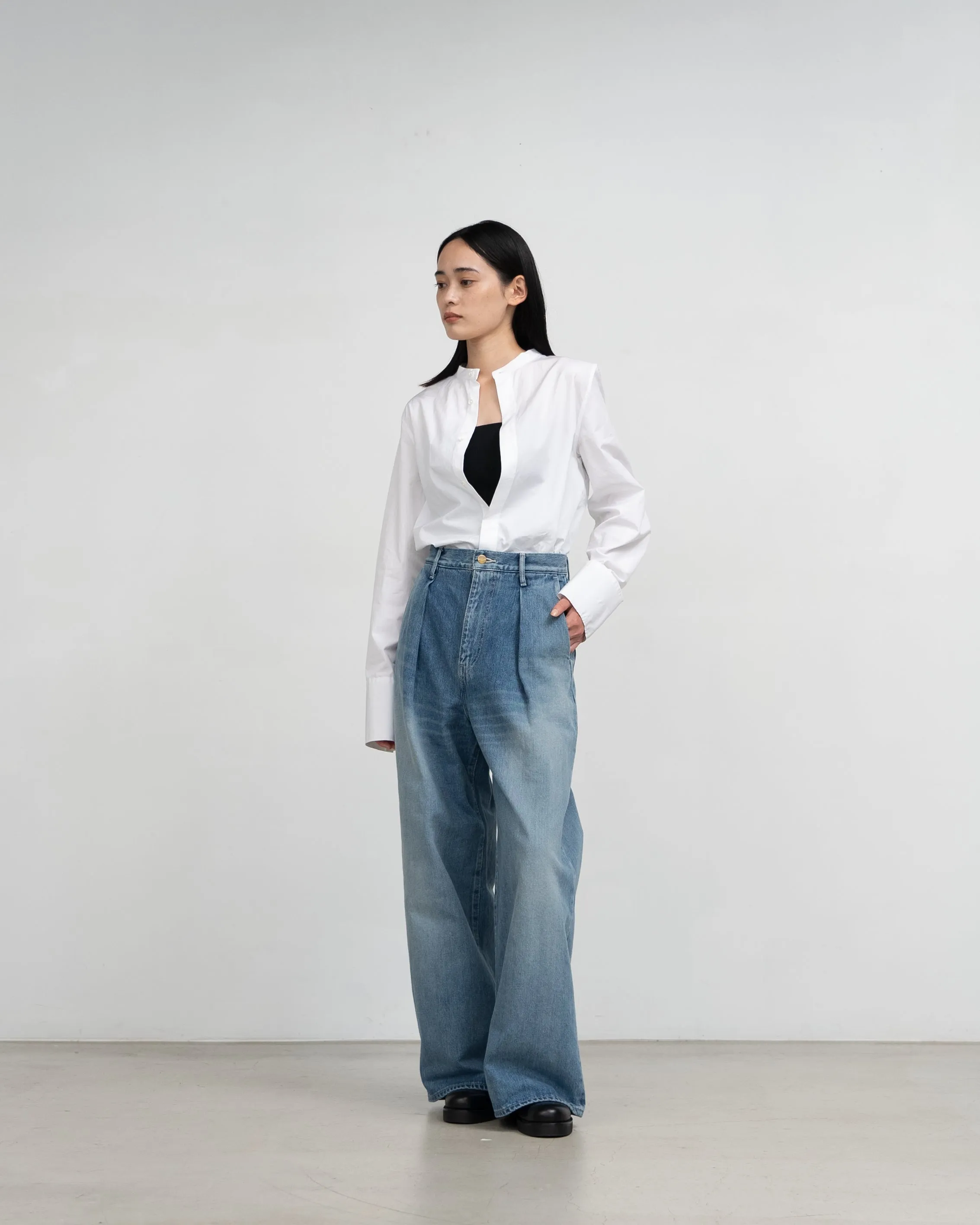 Selvage Denim Two Tuck Wide Pants-LIGHT FADE- sold by Graphpaper product image thumbnail 5