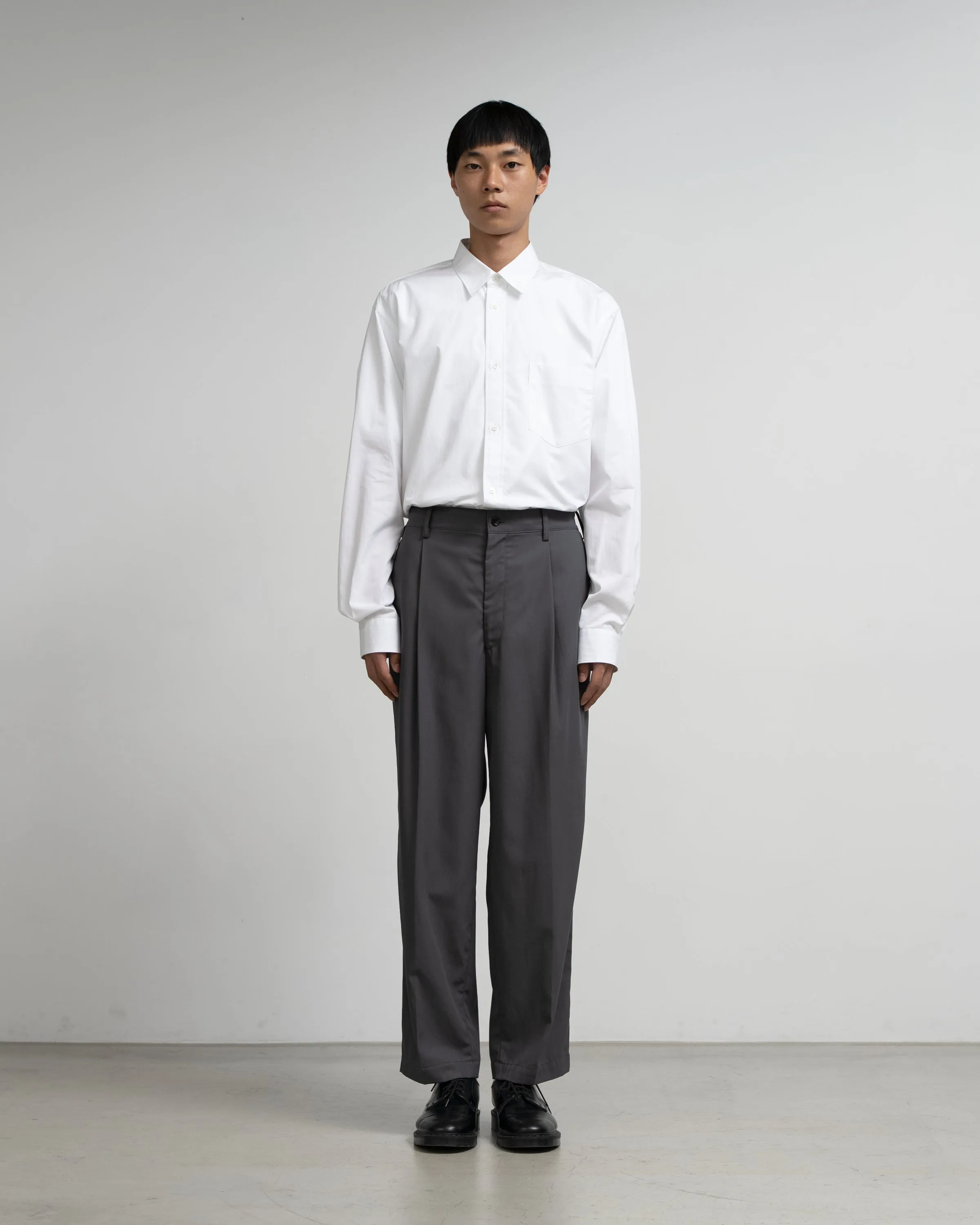 Wooly Cotton Twill Wide Tapered Slacks sold by Graphpaper product image thumbnail 4