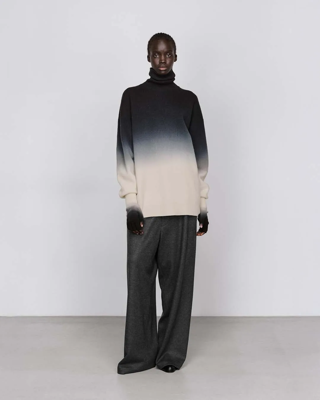 Wool Smooth Flannel Easy Wide Pants sold by Graphpaper product image thumbnail 5