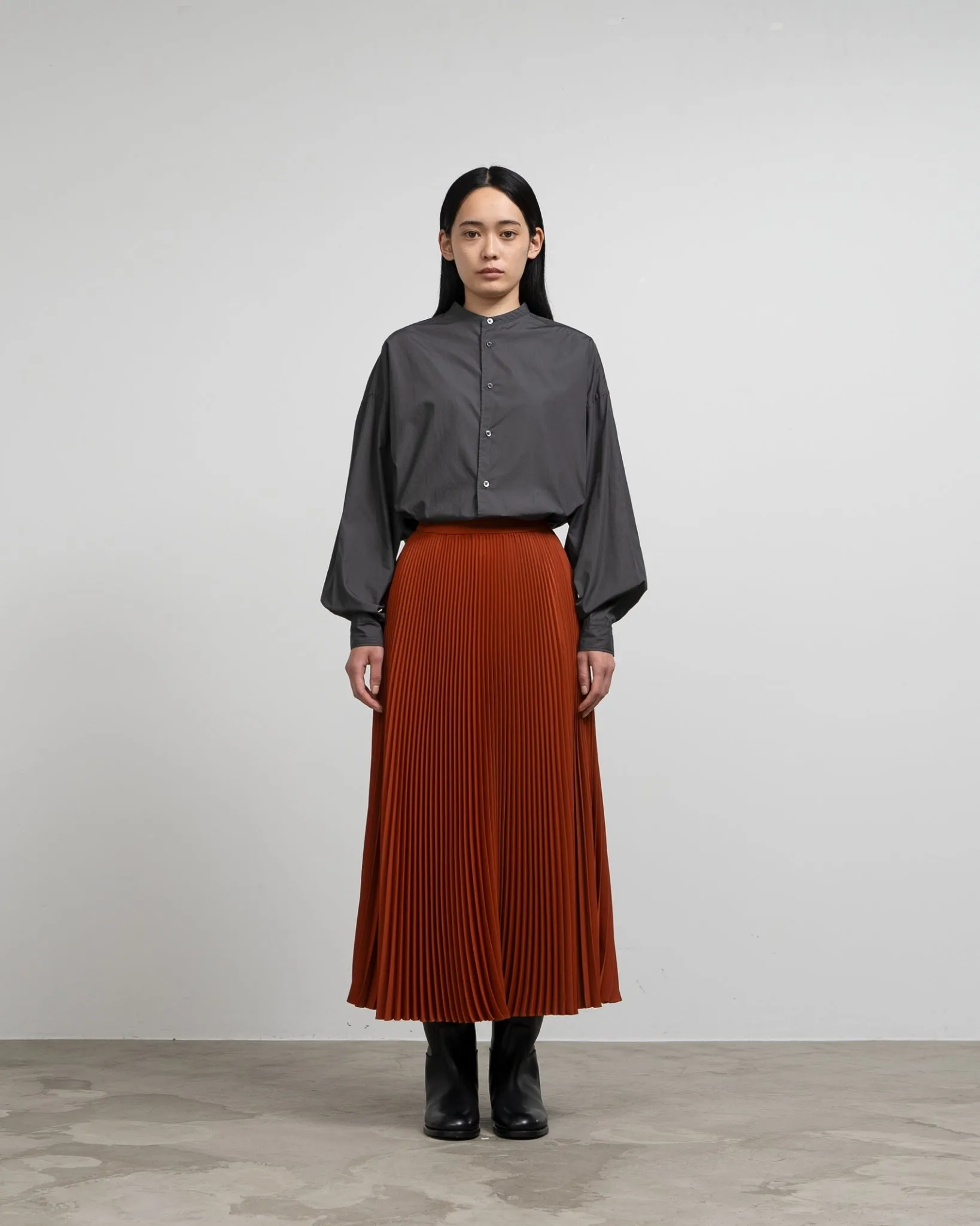 -SALE- Satin Pleats Skirt sold by Graphpaper product image thumbnail 2