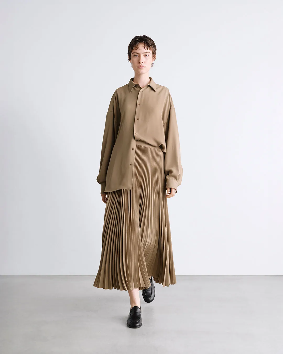 Satin Oversized Regular Collar Shirt sold by Graphpaper product image thumbnail 3