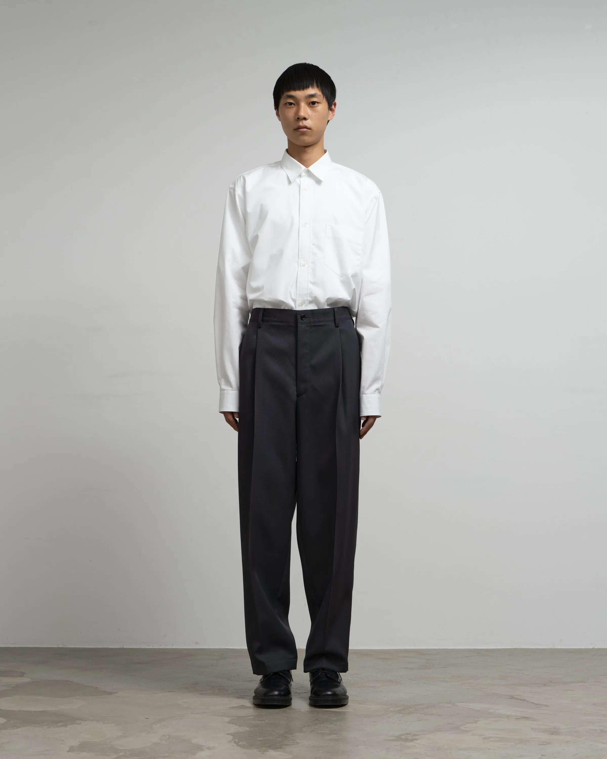 Scale Off Wool Wide Tapered Slacks sold by Graphpaper product image thumbnail 4