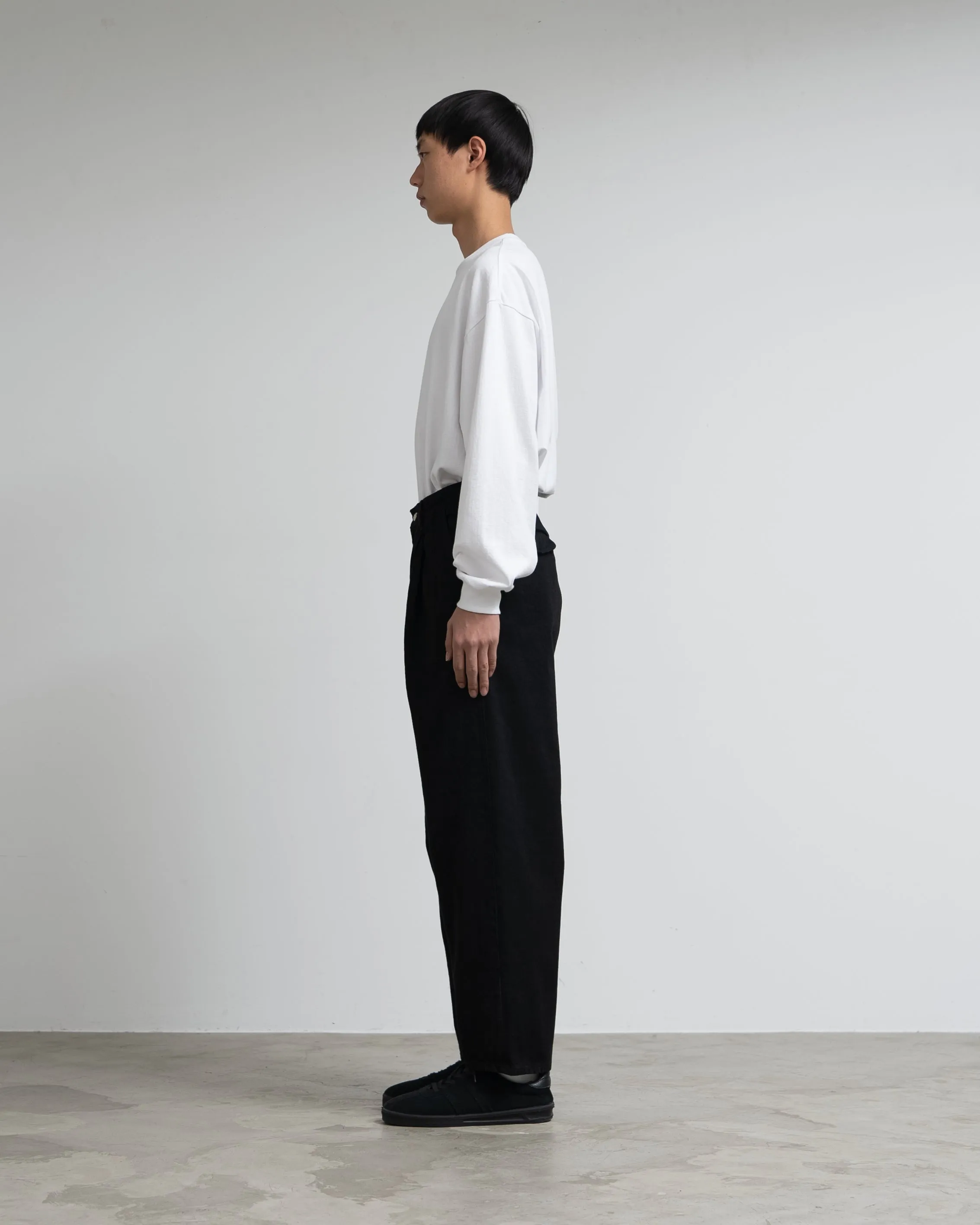 Selvage Denim Two Tuck Tapered Pants sold by Graphpaper product image thumbnail 4