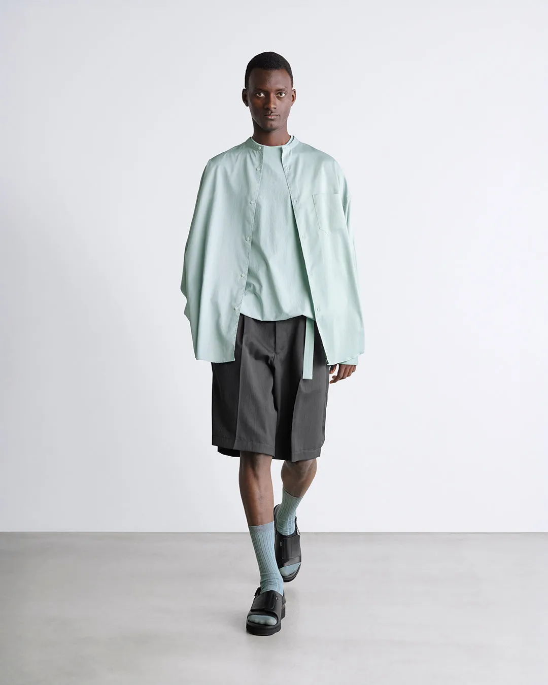Melange Herringbone Pleated Wide Shorts sold by Graphpaper product image thumbnail 4