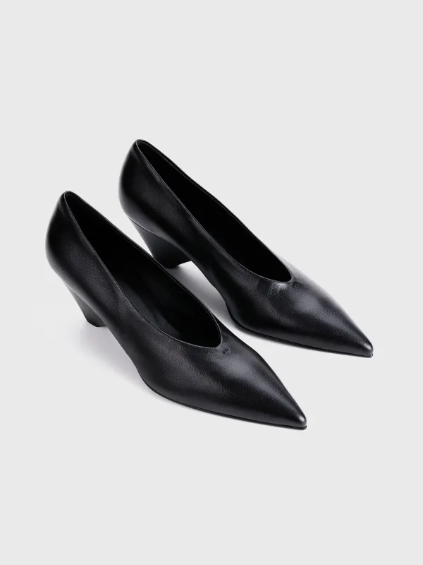 Point Toe Pump sold by Bassike