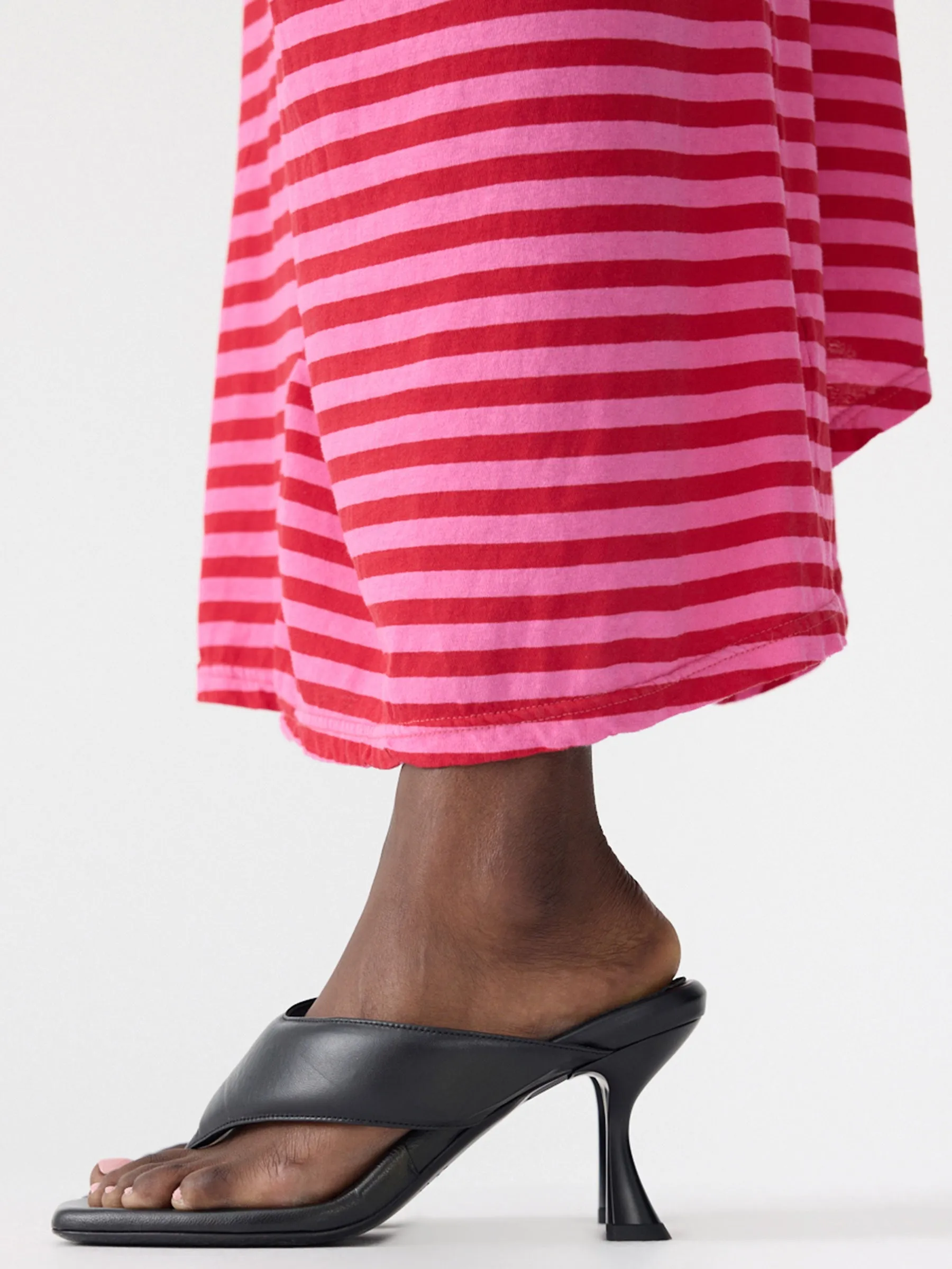 Padded Thong Heel sold by Bassike