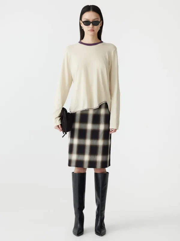 Contrast Scoop Hem Long Sleeve T-Shirt made by Bassike