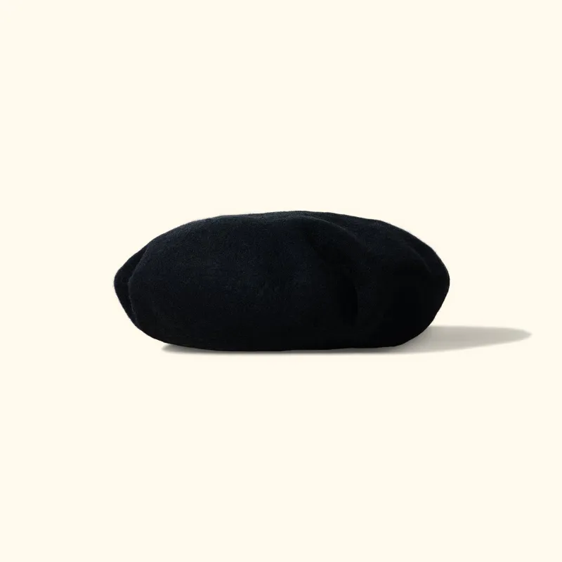 Cursive Beret Black sold by GOLF le FLEUR*