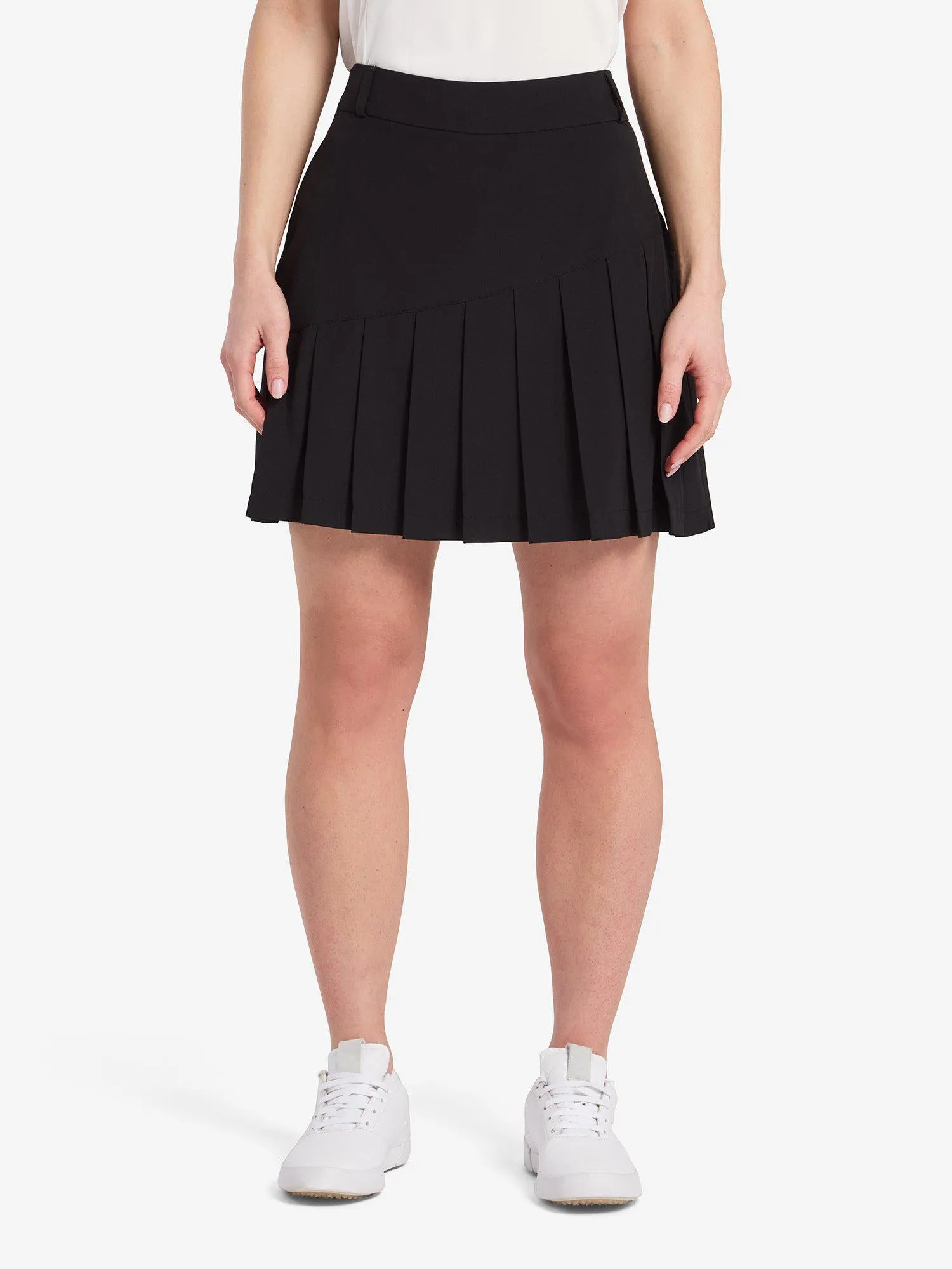 W SOLID PLEAT SKORT Black sold by Cross Sportswear