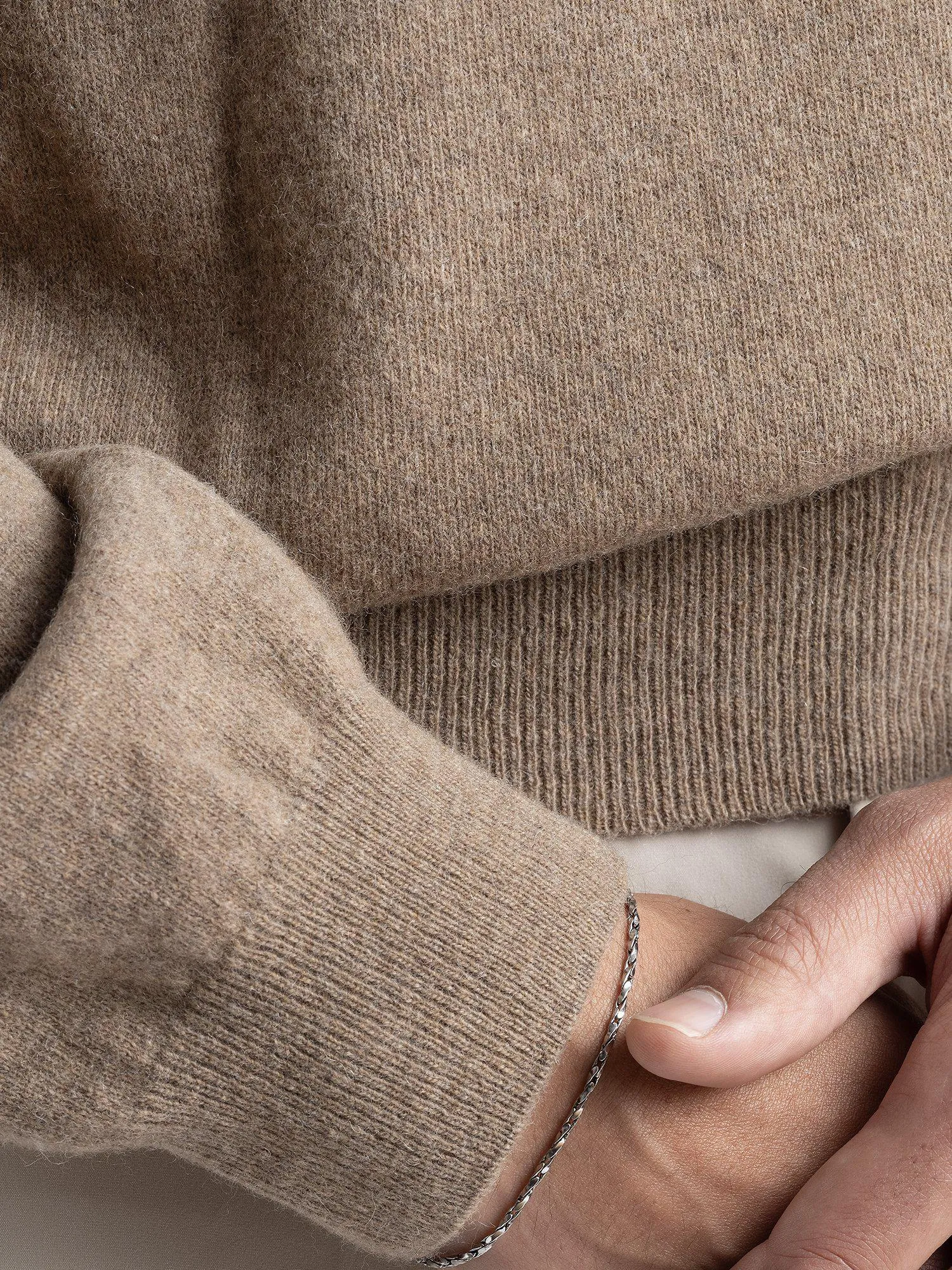 Greg IGY1 Crew neck Menswear Deep Sand sold by Cross Sportswear product image thumbnail 2