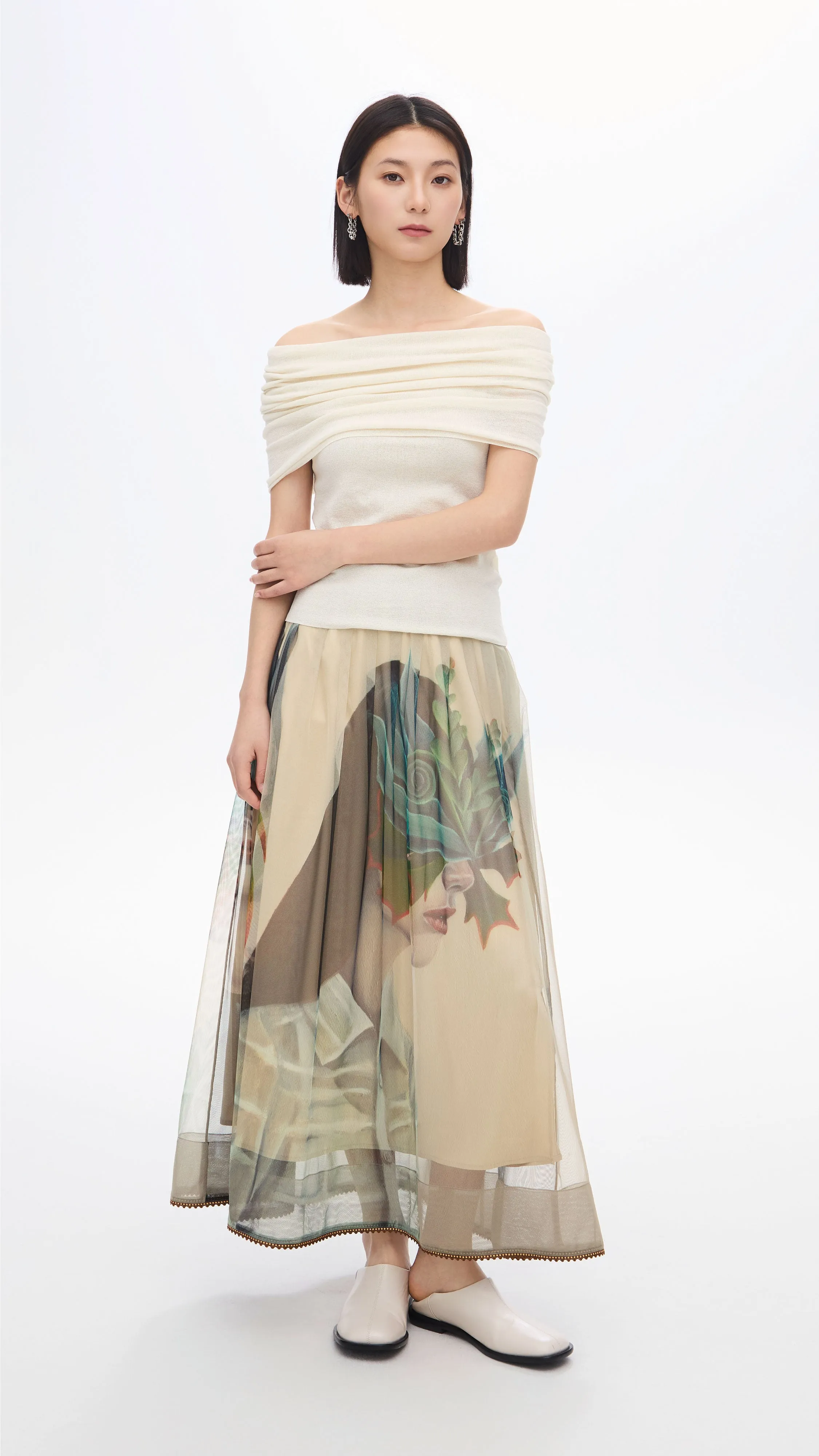 Mariko Enomoto Graphic Pleated Mesh Skirt sold by INITIAL Fashion product image thumbnail 4