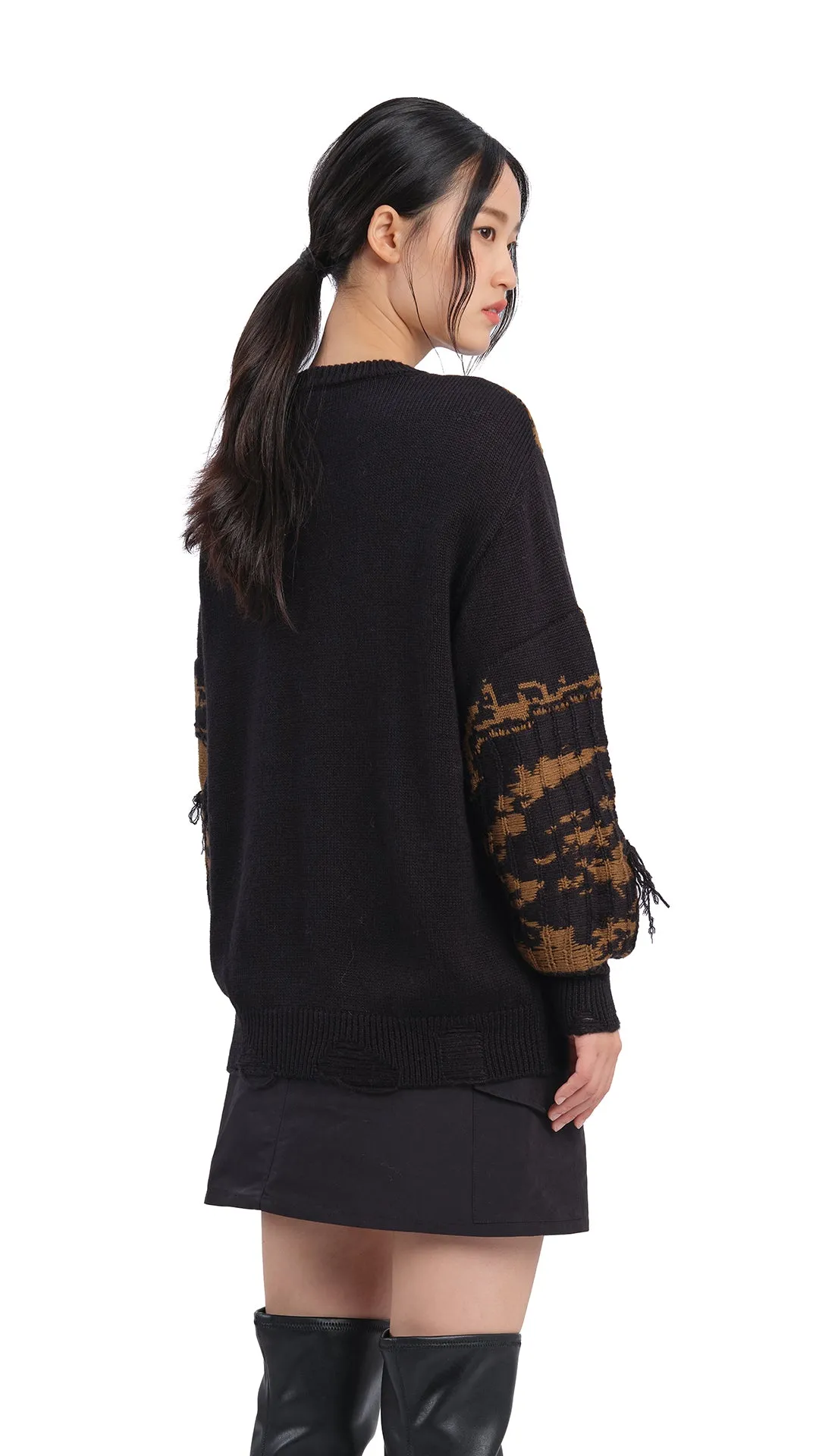 Queen Sisi Knitted Sweater sold by INITIAL Fashion product image thumbnail 3