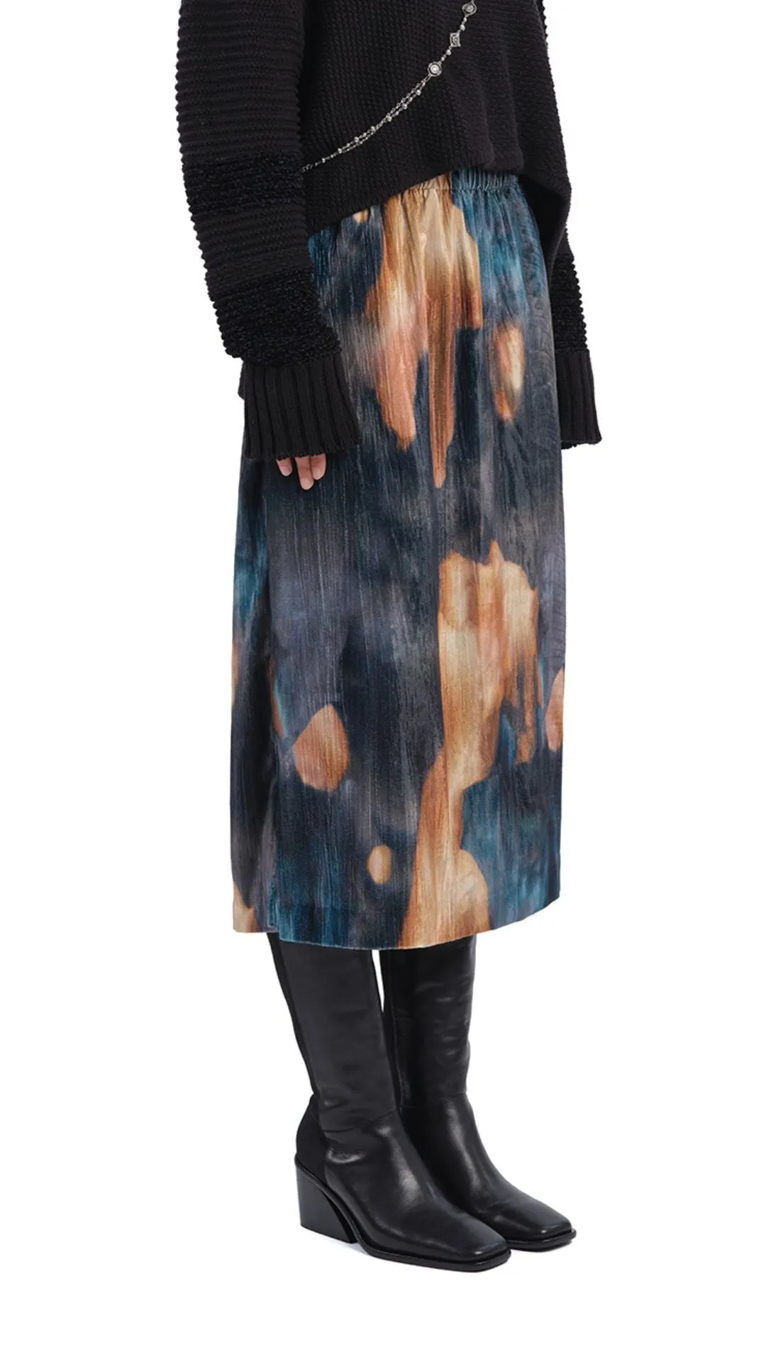 Watercolour Graphic Velour Printed Skirt sold by INITIAL Fashion product image thumbnail 2