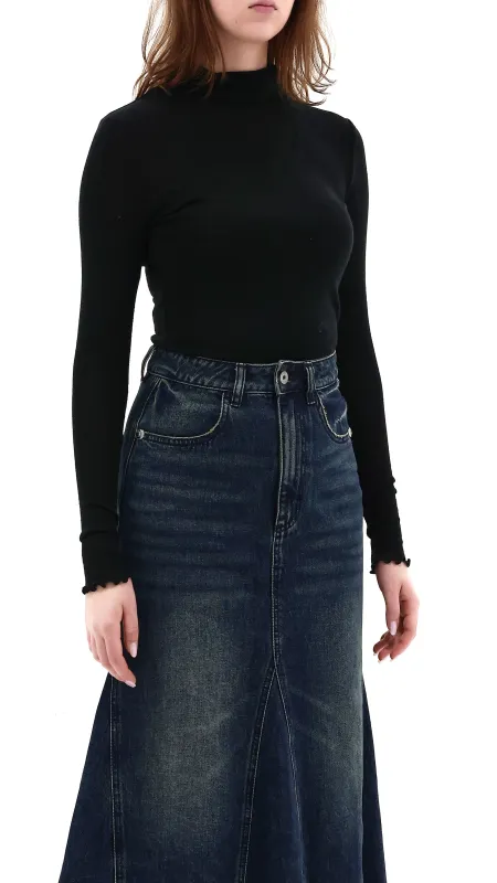 Turtle Neck Slim Cut Top sold by INITIAL Fashion