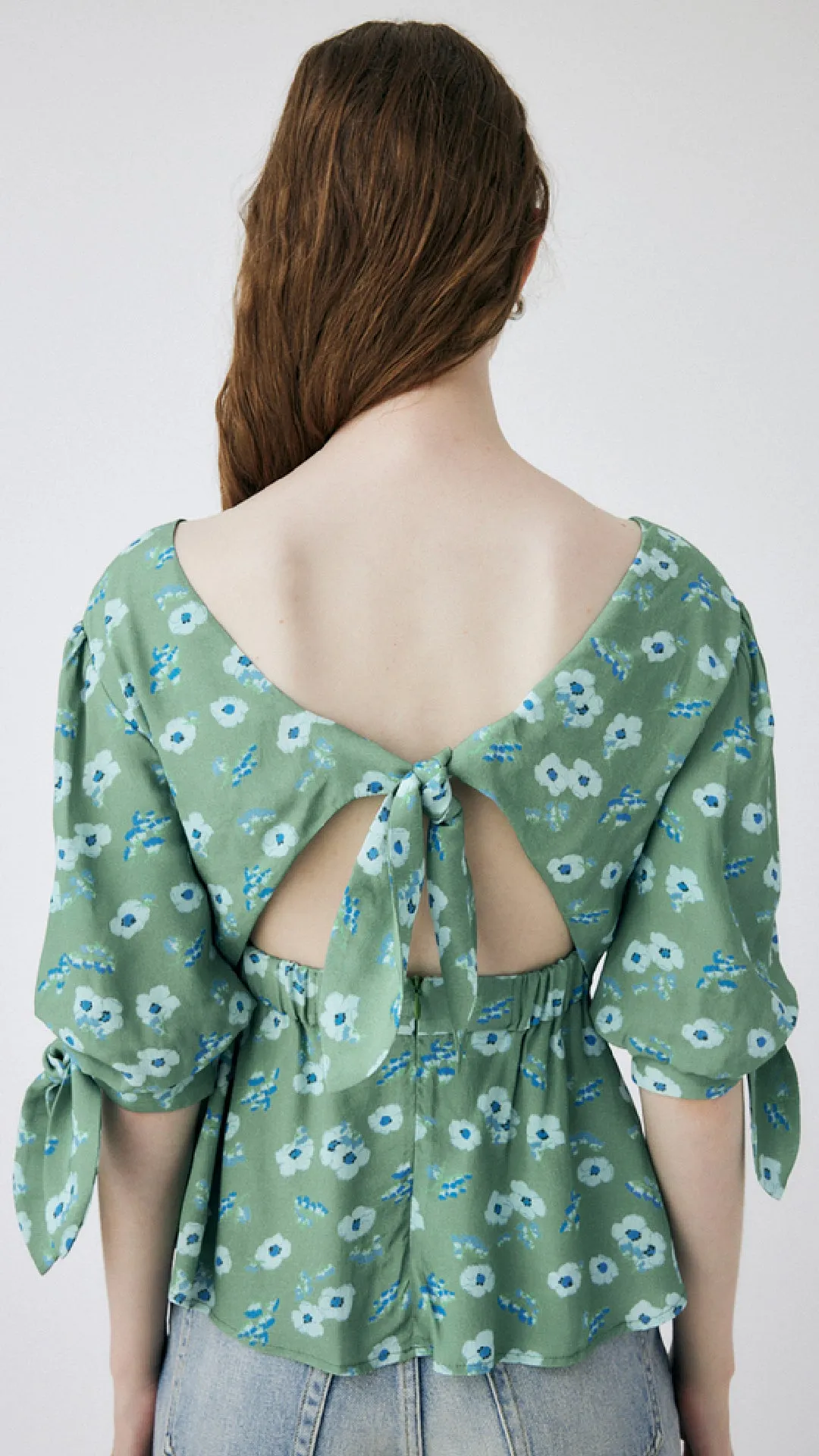 Floral Printed Ribbon Blouse sold by INITIAL Fashion product image thumbnail 4