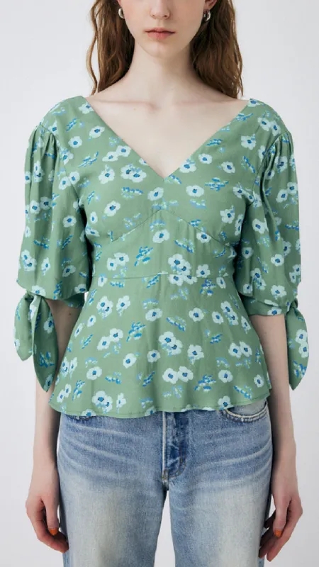Floral Printed Ribbon Blouse made by Moussy