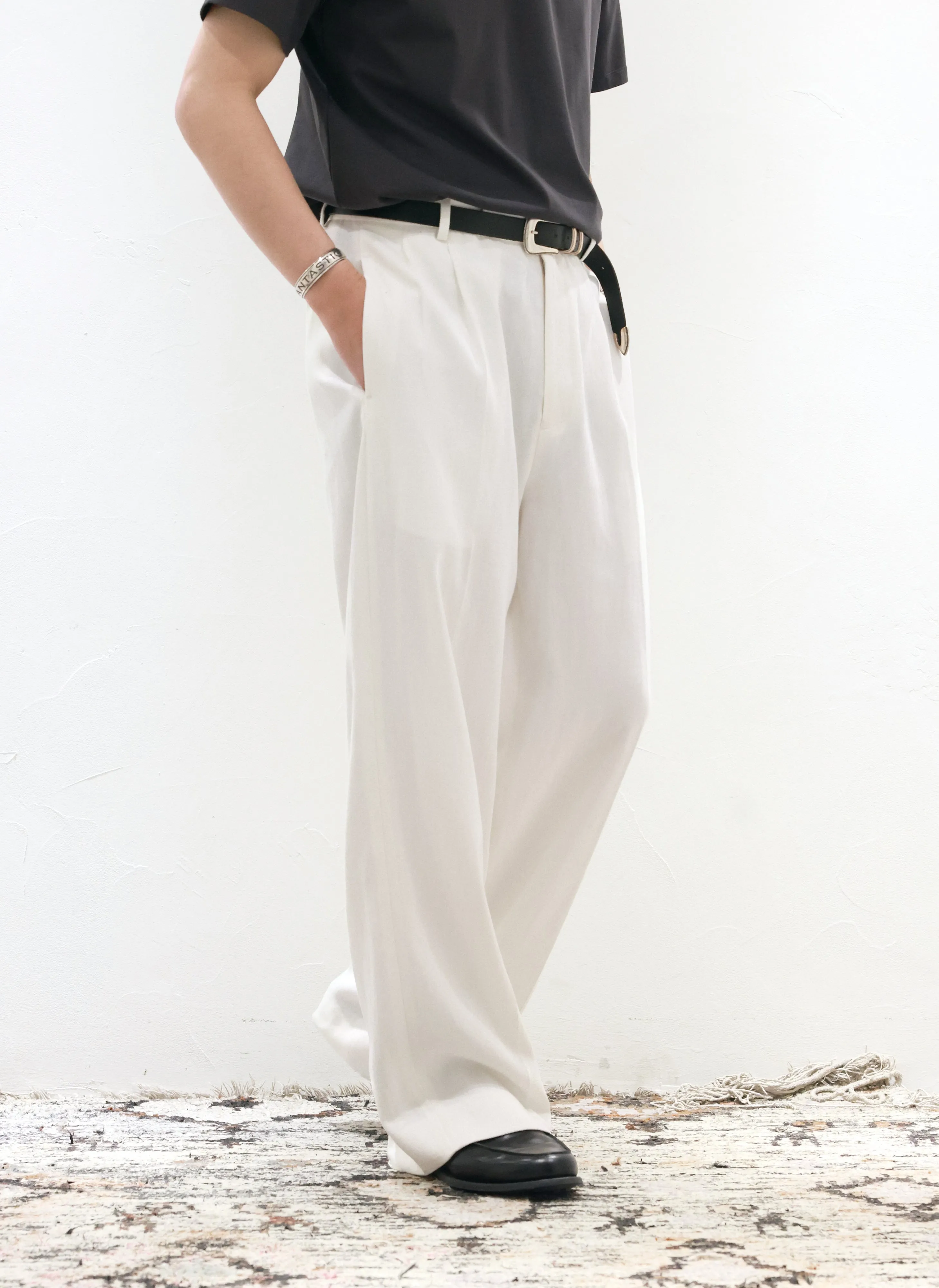 Pants sold by INITIAL Fashion product image thumbnail 3