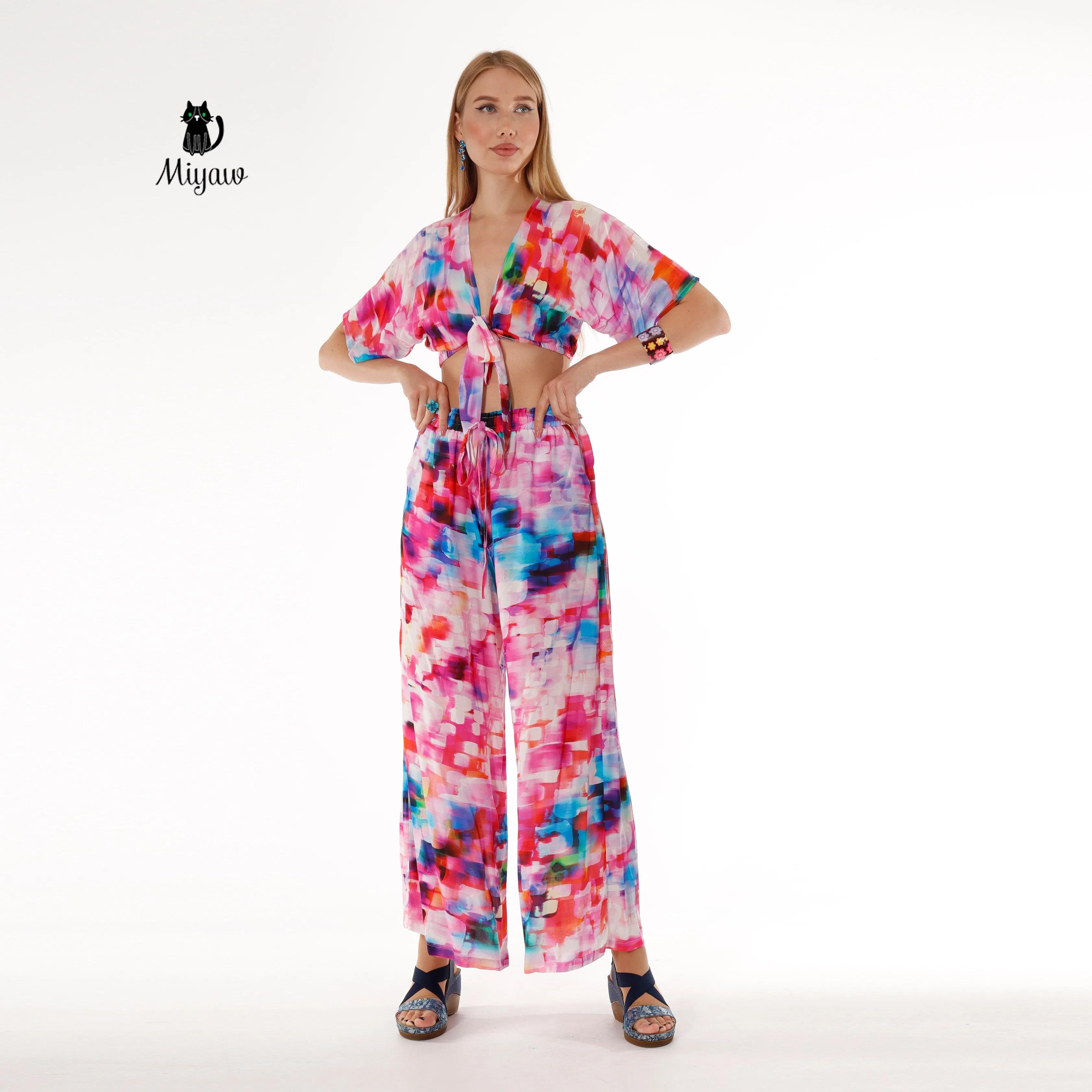 Pink Resort Style Set - Boho Crop Top and Wide Leg Pants sold by Miyaw Fashion product image thumbnail 4