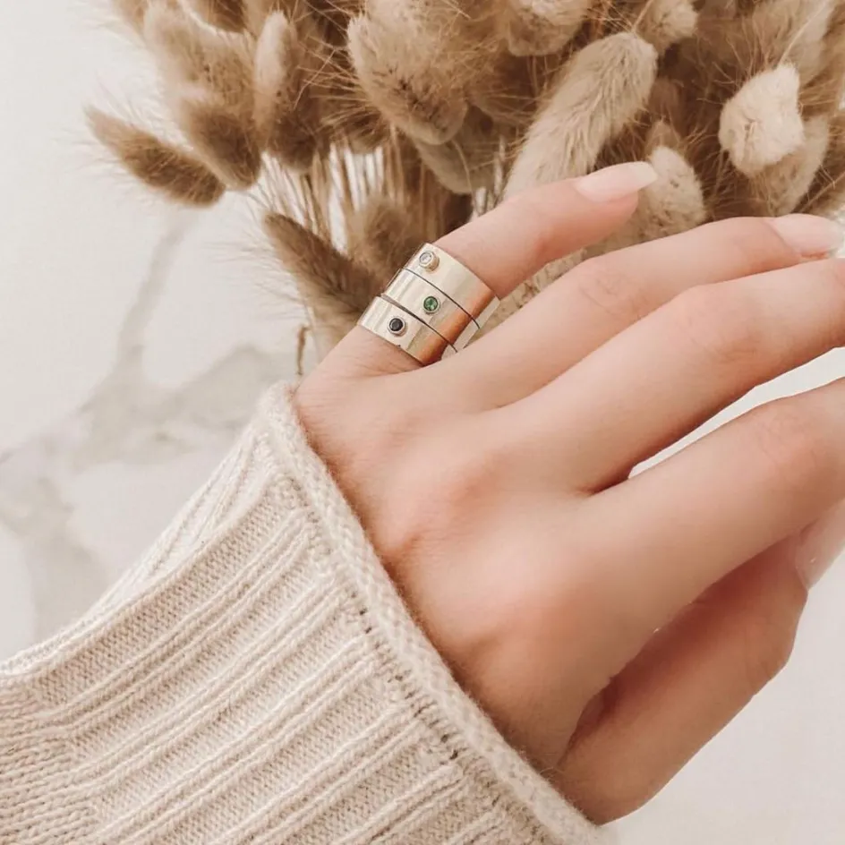 SLDA DIAMOND STACKABLE CIGAR RING BAND sold by SARAH CHLOE product image thumbnail 2