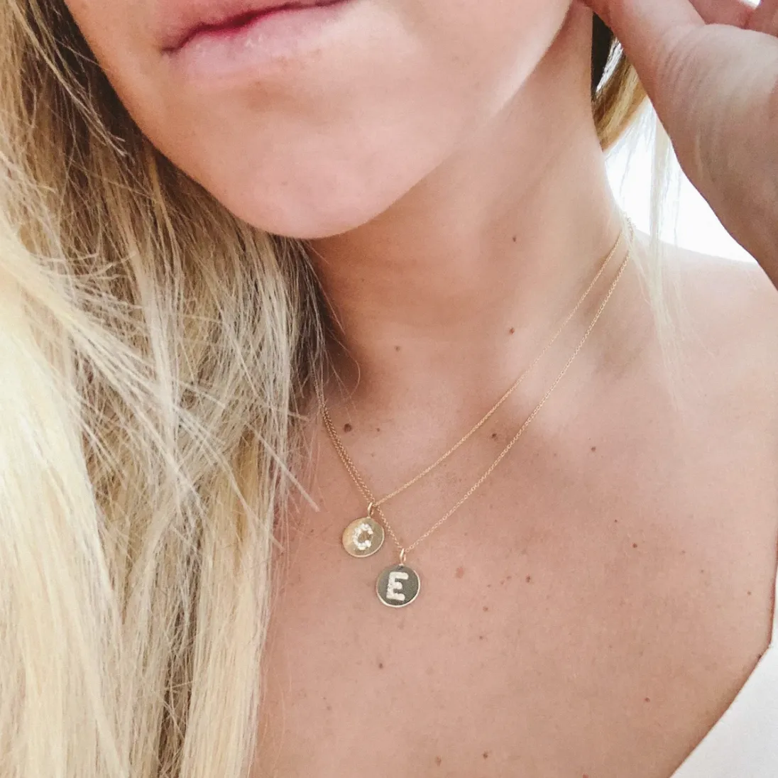 KARI DIAMOND MEDALLION CHARM-LOOSE sold by SARAH CHLOE product image thumbnail 2