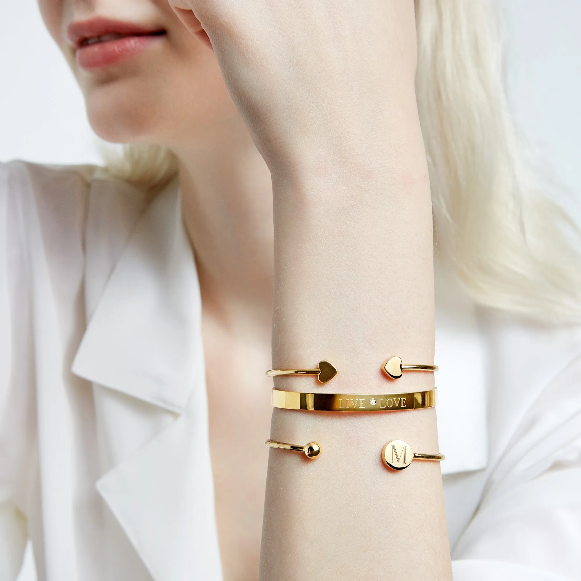 ELLE ROUND INITIAL BANGLE sold by SARAH CHLOE product image thumbnail 2