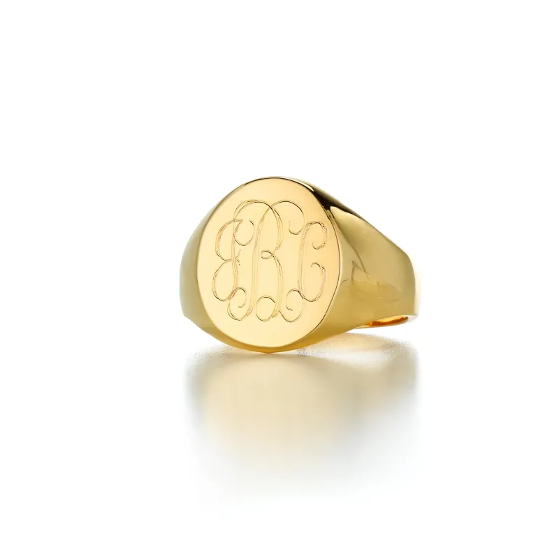 LANA OVAL SIGNET RING made by SARAH CHLOE