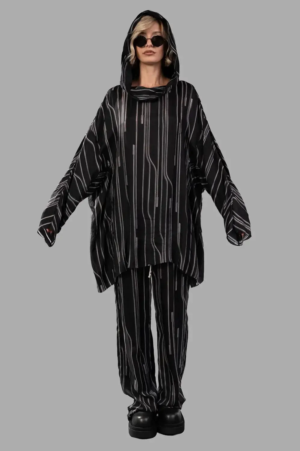 Hooded tunic in Black/Pearl sold by Plus Zero Concept Store product image thumbnail 3