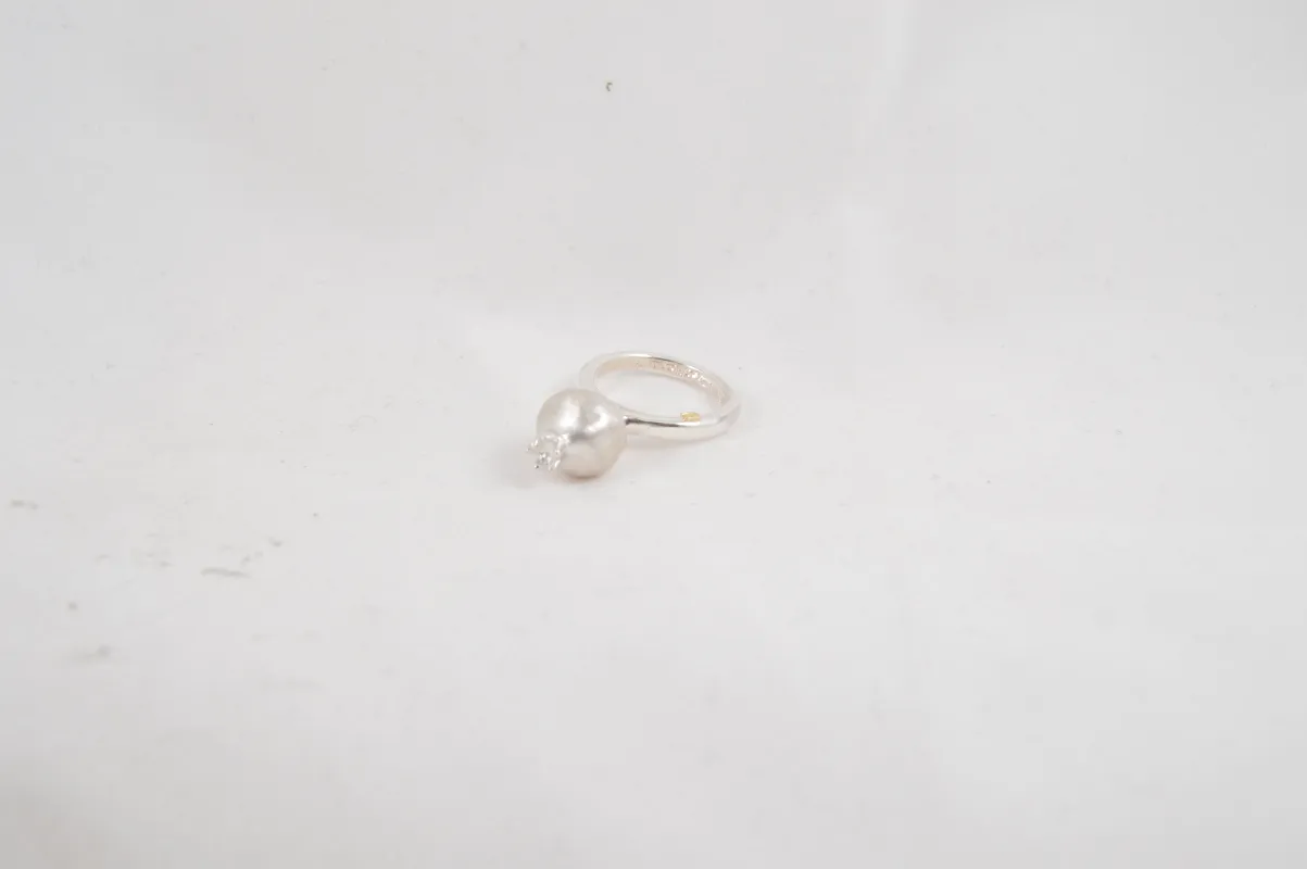 Mariko Ring sold by Plus Zero Concept Store