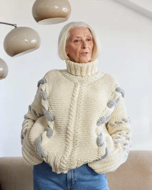 Barbora: White Wool Turtleneck made by The Knotty Ones