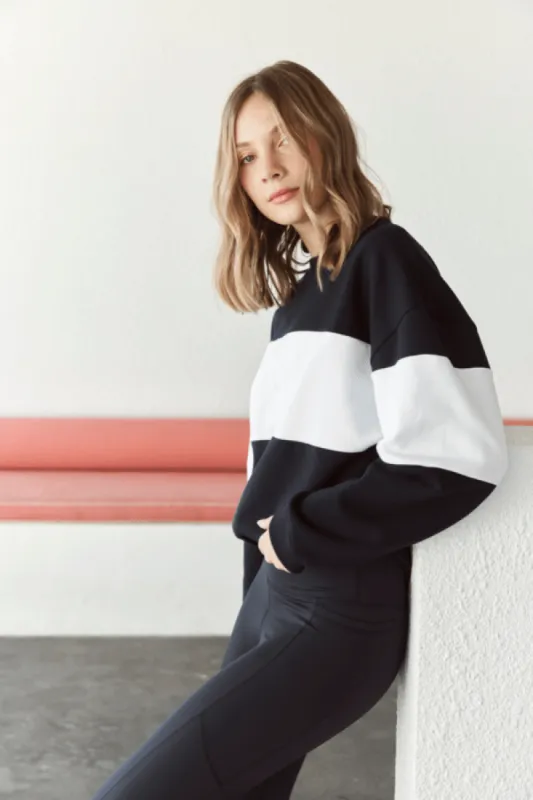 Volley Top sold by dk active