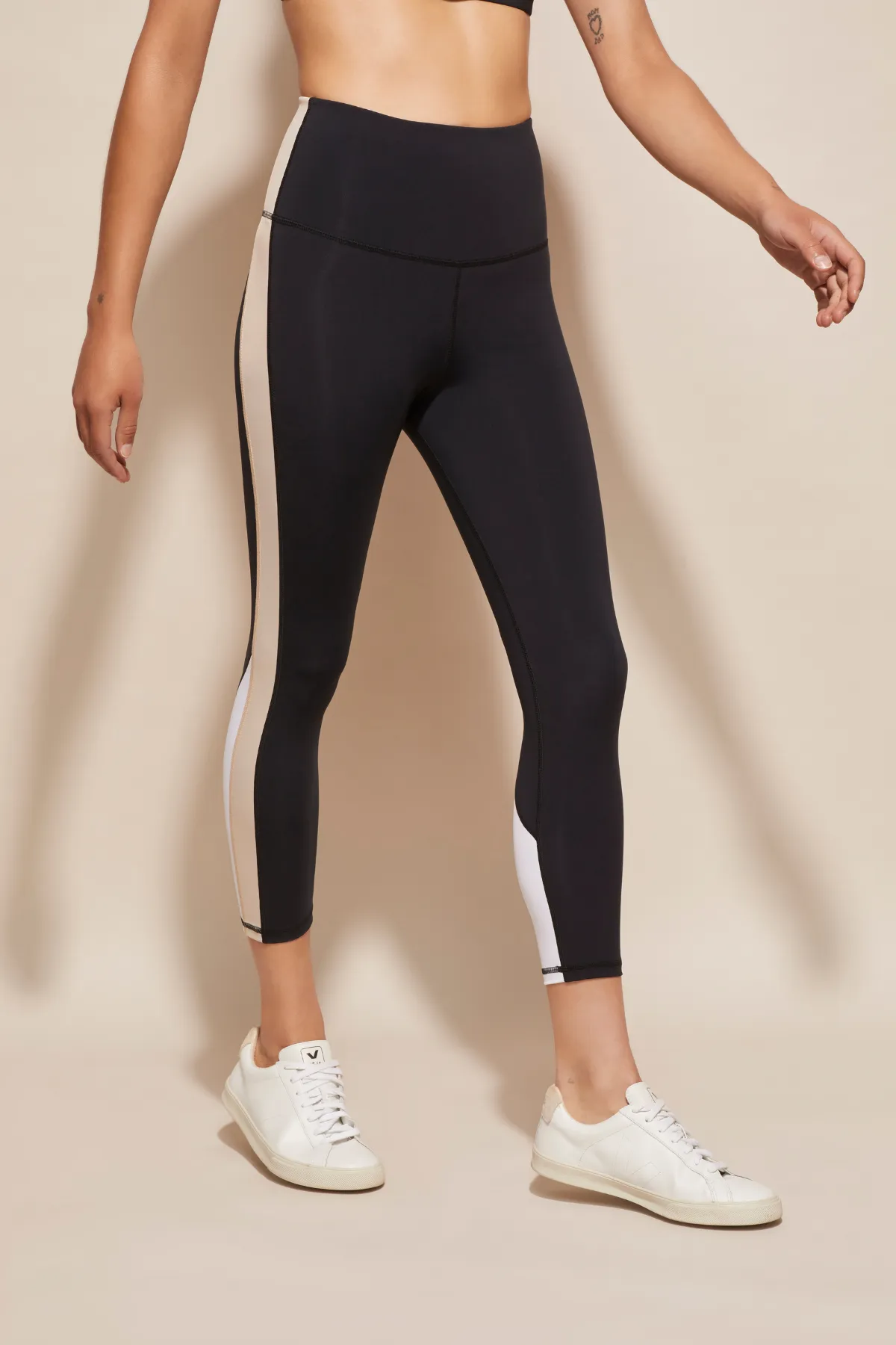 Offense 7/8 Tight sold by dk active product image thumbnail 3