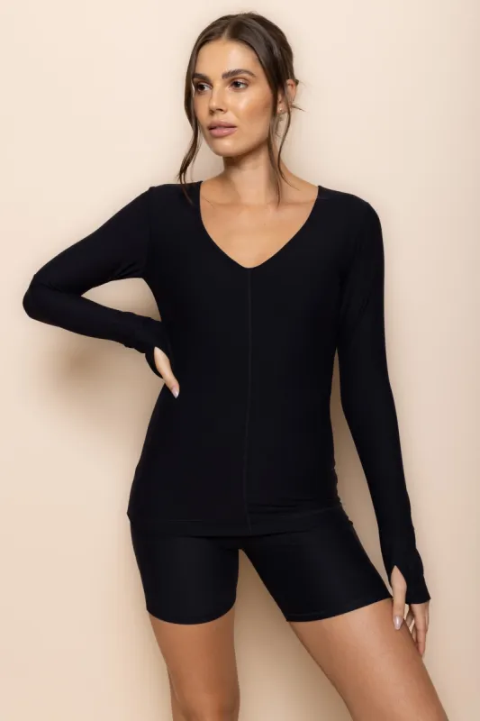 Adapt Top sold by dk active