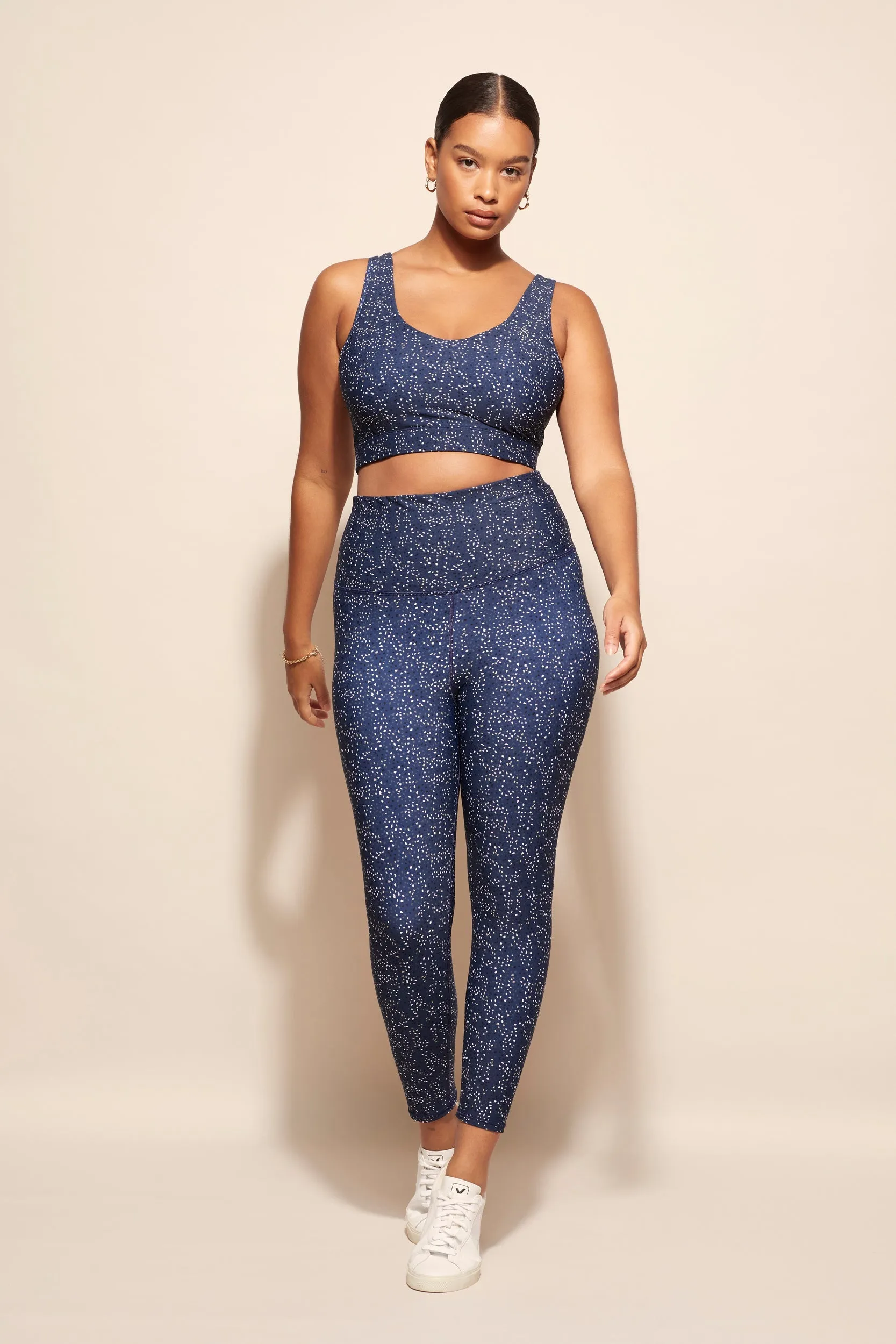 Utopia Tight sold by dk active product image thumbnail 5