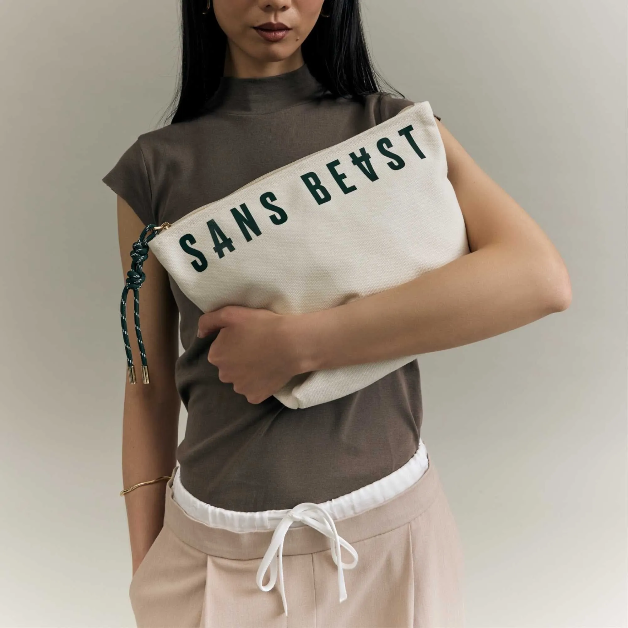 Zippy Pouch - Vanilla sold by Sans Beast product image thumbnail 2