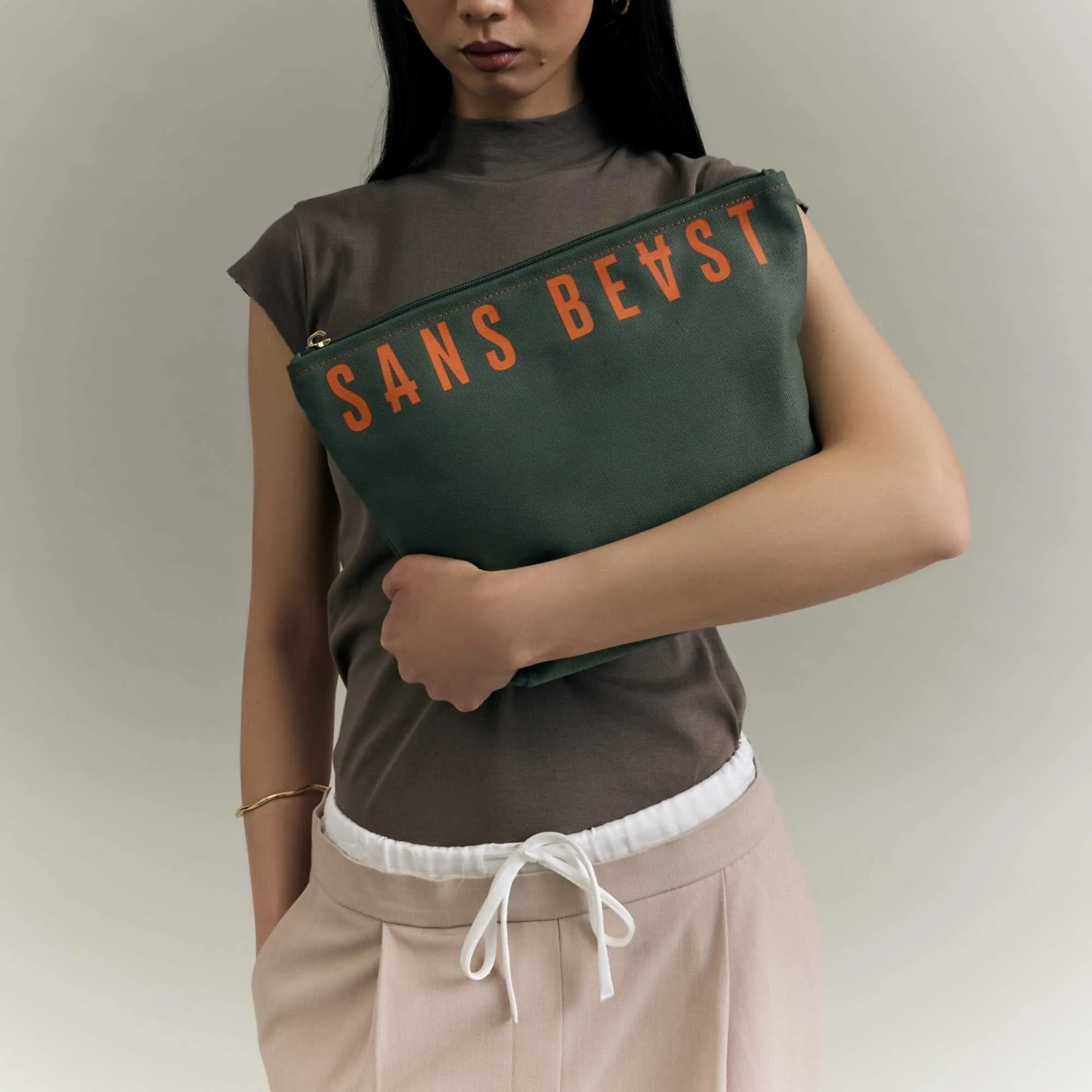 Zippy Pouch - Olive sold by Sans Beast product image thumbnail 2