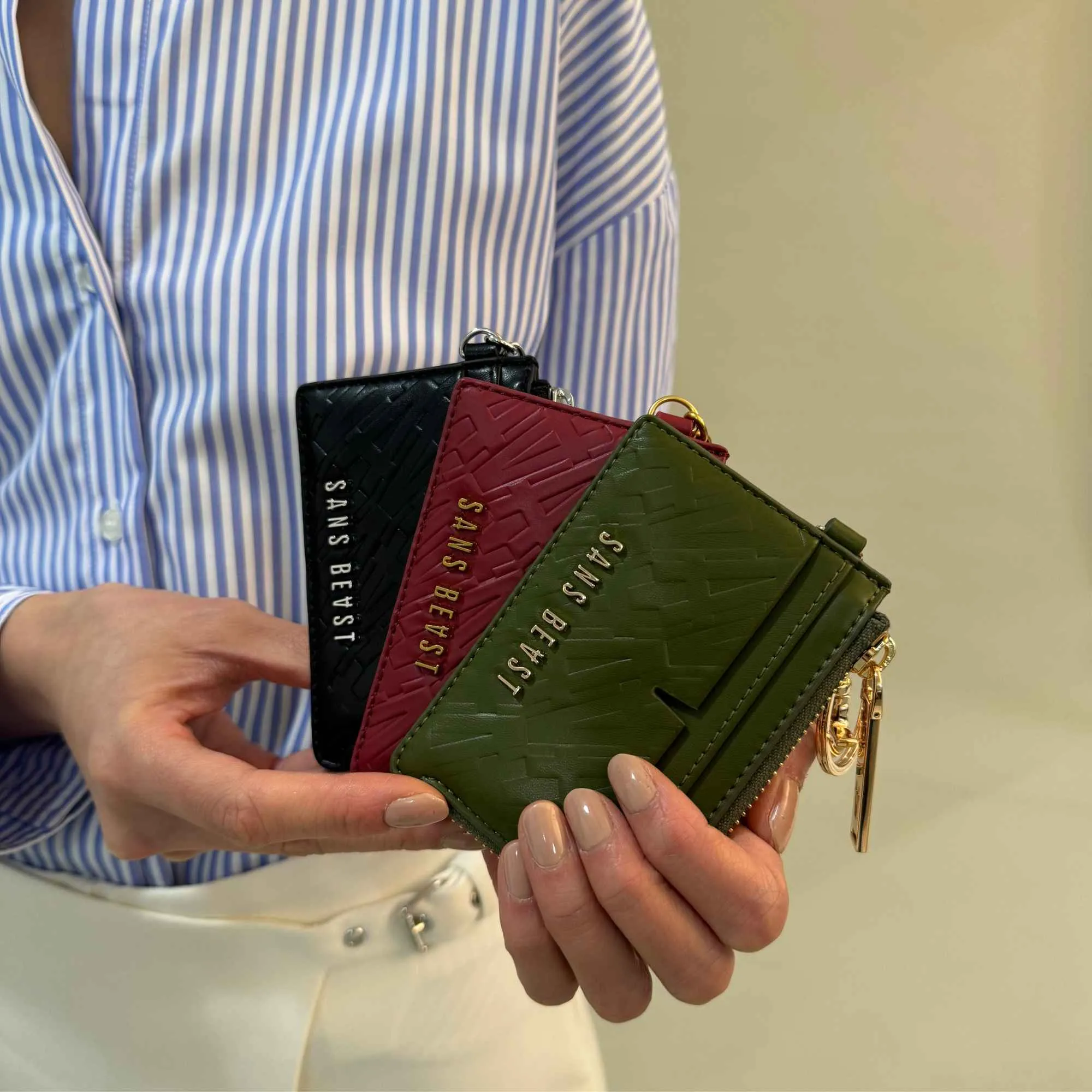 Wheels Up Card Holder - Noir sold by Sans Beast product image thumbnail 4