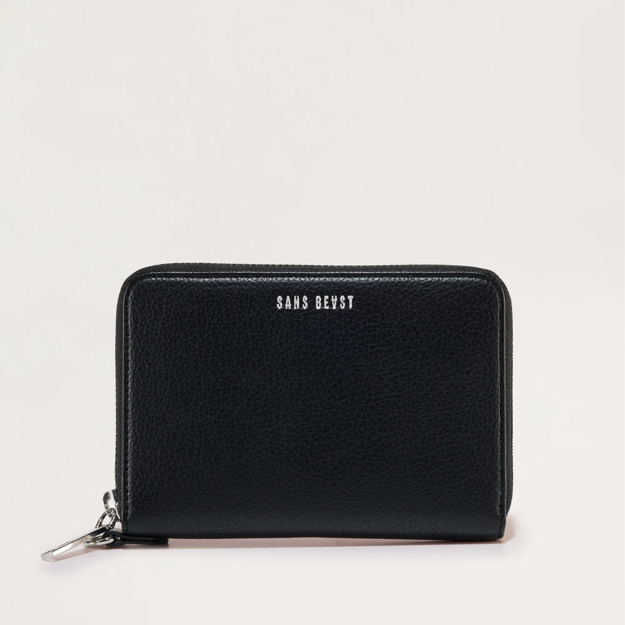 Voyage Travel Wallet - Noir Pebble sold by Sans Beast