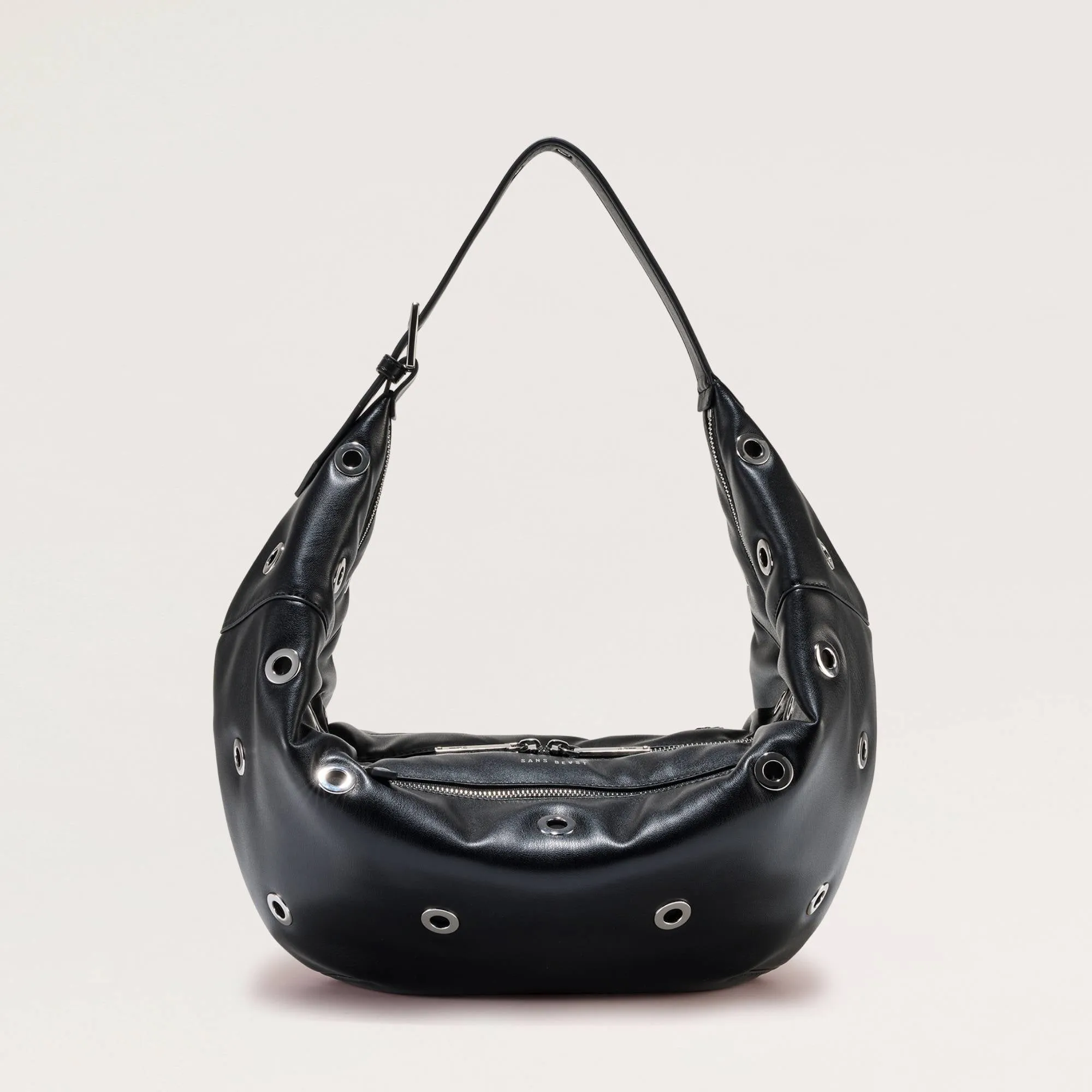 Eyelet Crescent - Noir sold by Sans Beast product image thumbnail 5