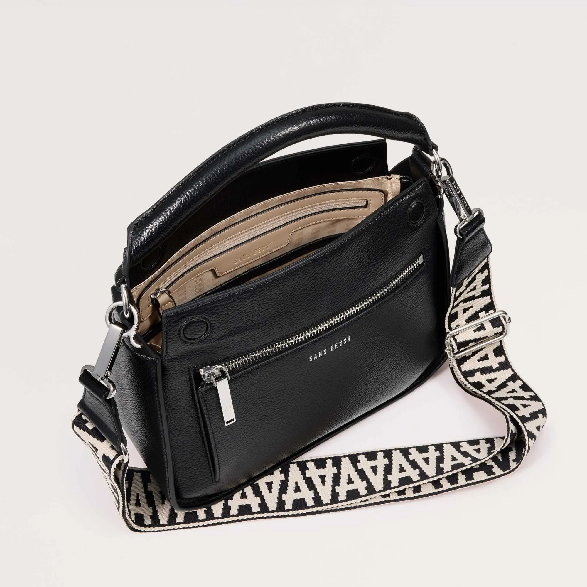 Sanctuary Handbag - Noir sold by Sans Beast product image thumbnail 4