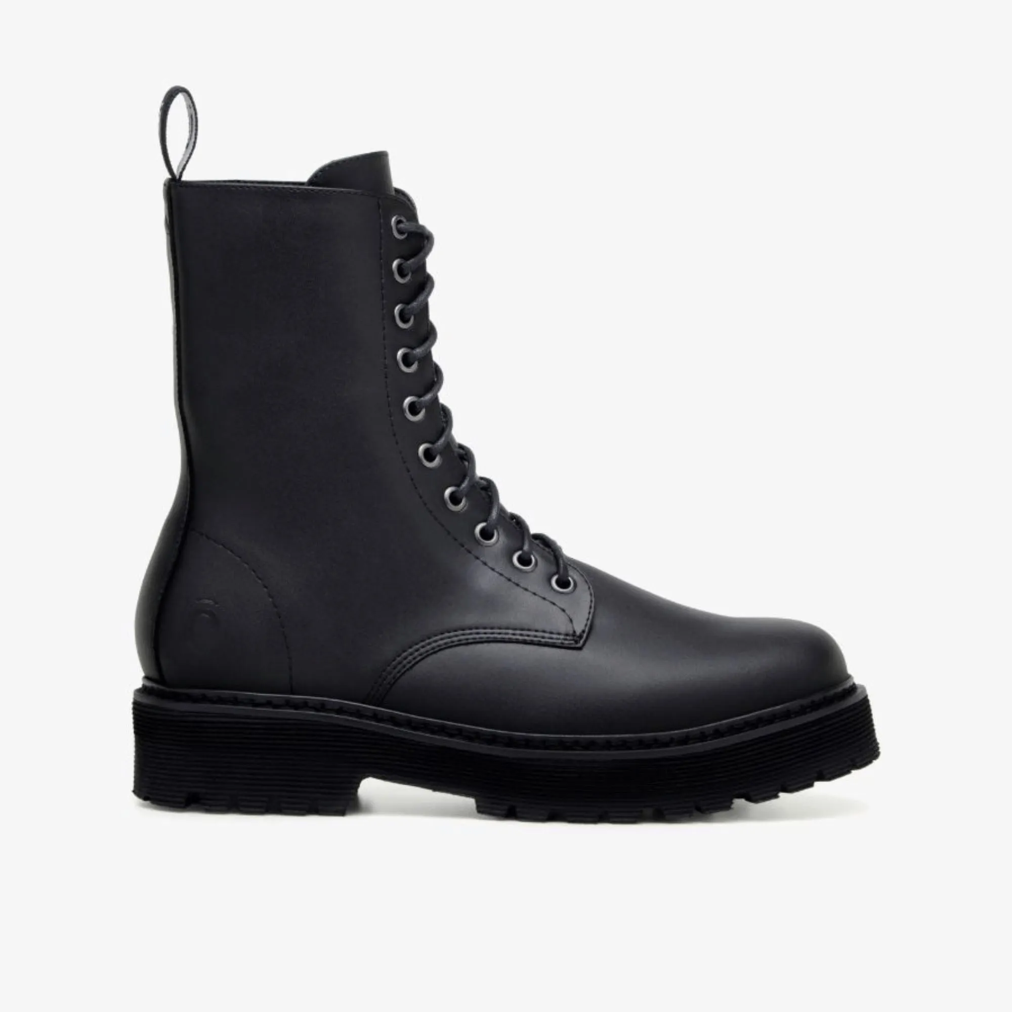 The Noskin Ruby Combat sold by Sans Beast